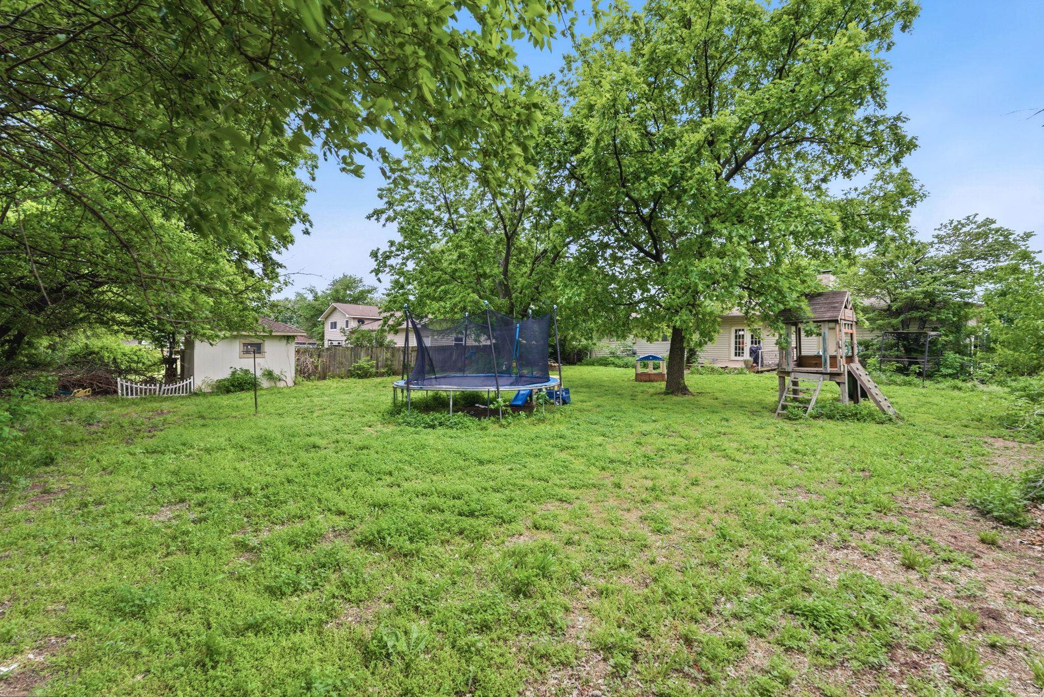 1410 N Tanglewood Rose Hill KS 67133