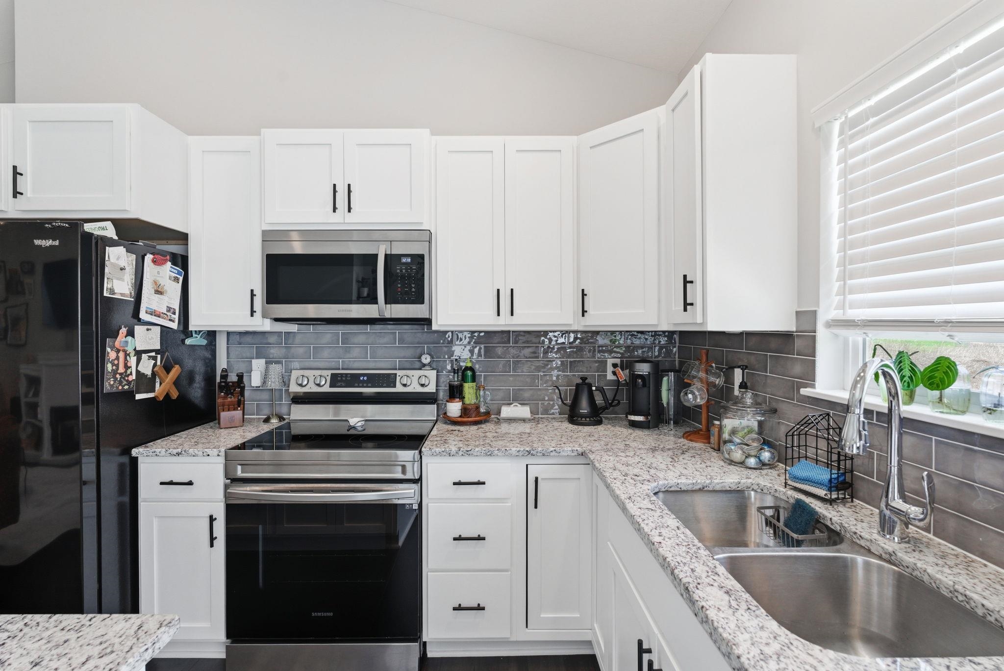 5530 S Victoria Court Wichita KS 67216