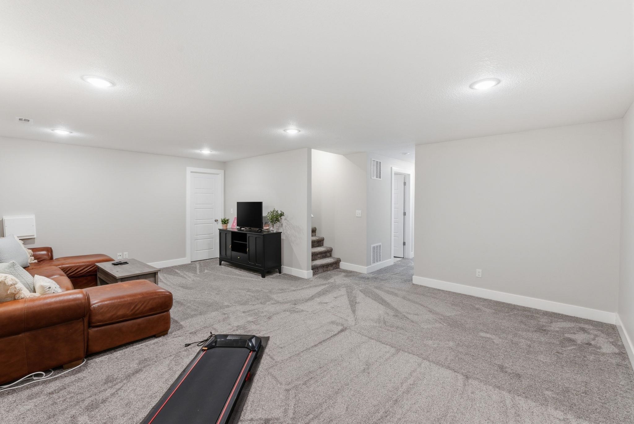 5530 S Victoria Court Wichita KS 67216