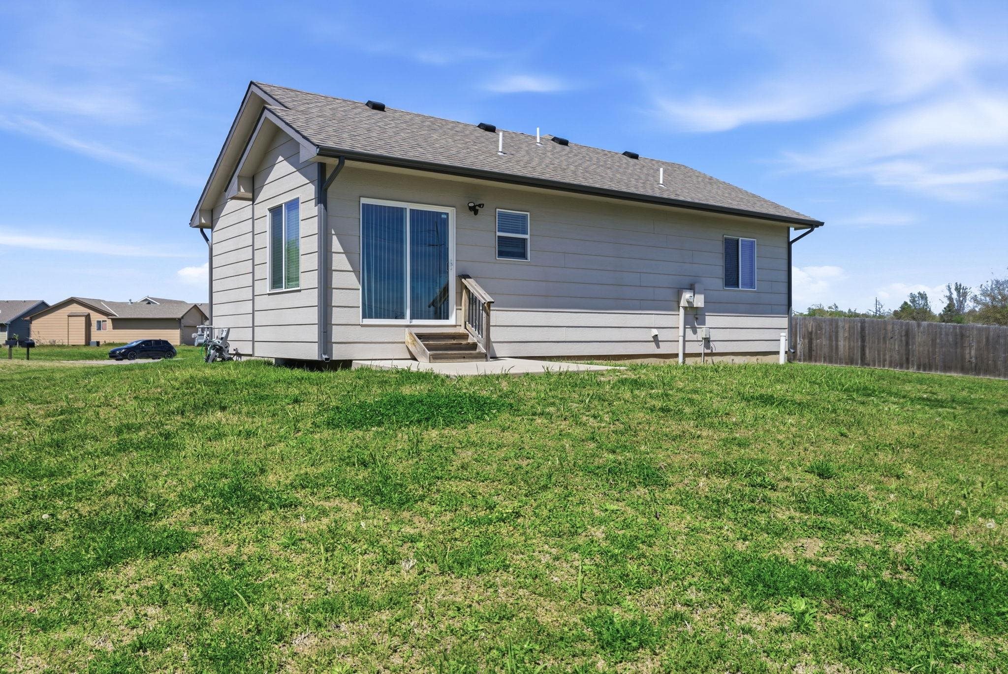 5530 S Victoria Court Wichita KS 67216