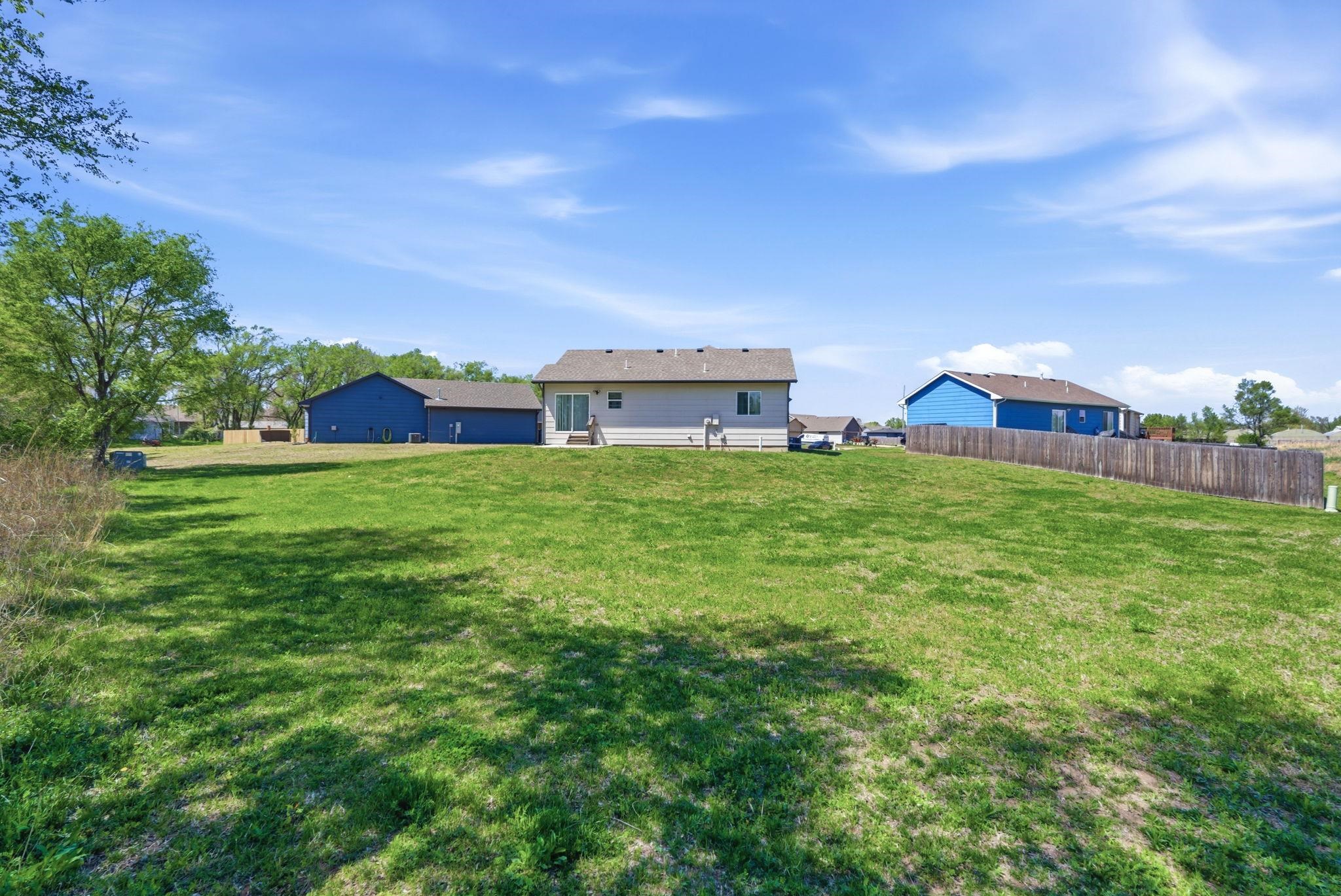 5530 S Victoria Court Wichita KS 67216