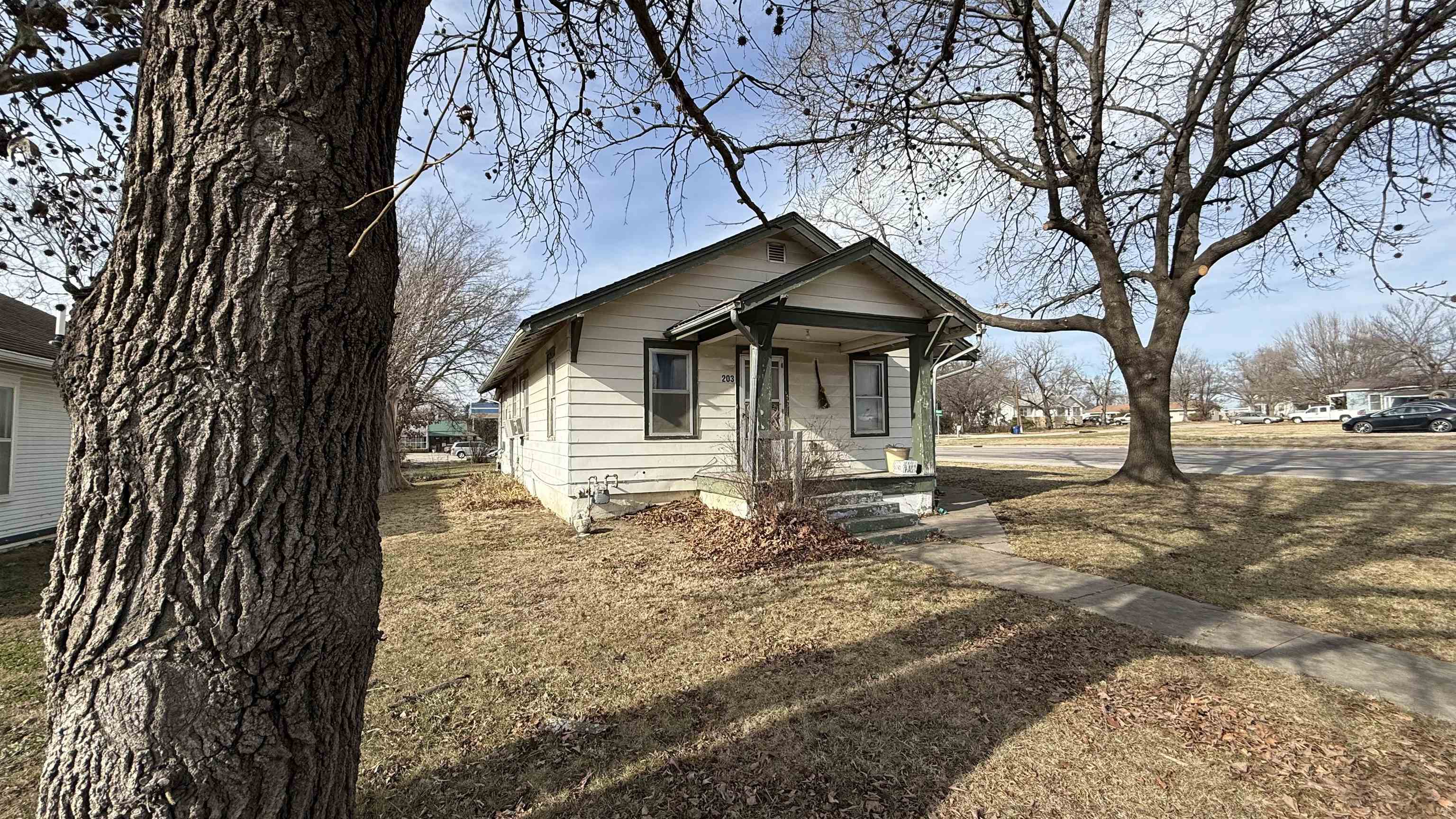 203 S High Street Eureka KS 67045