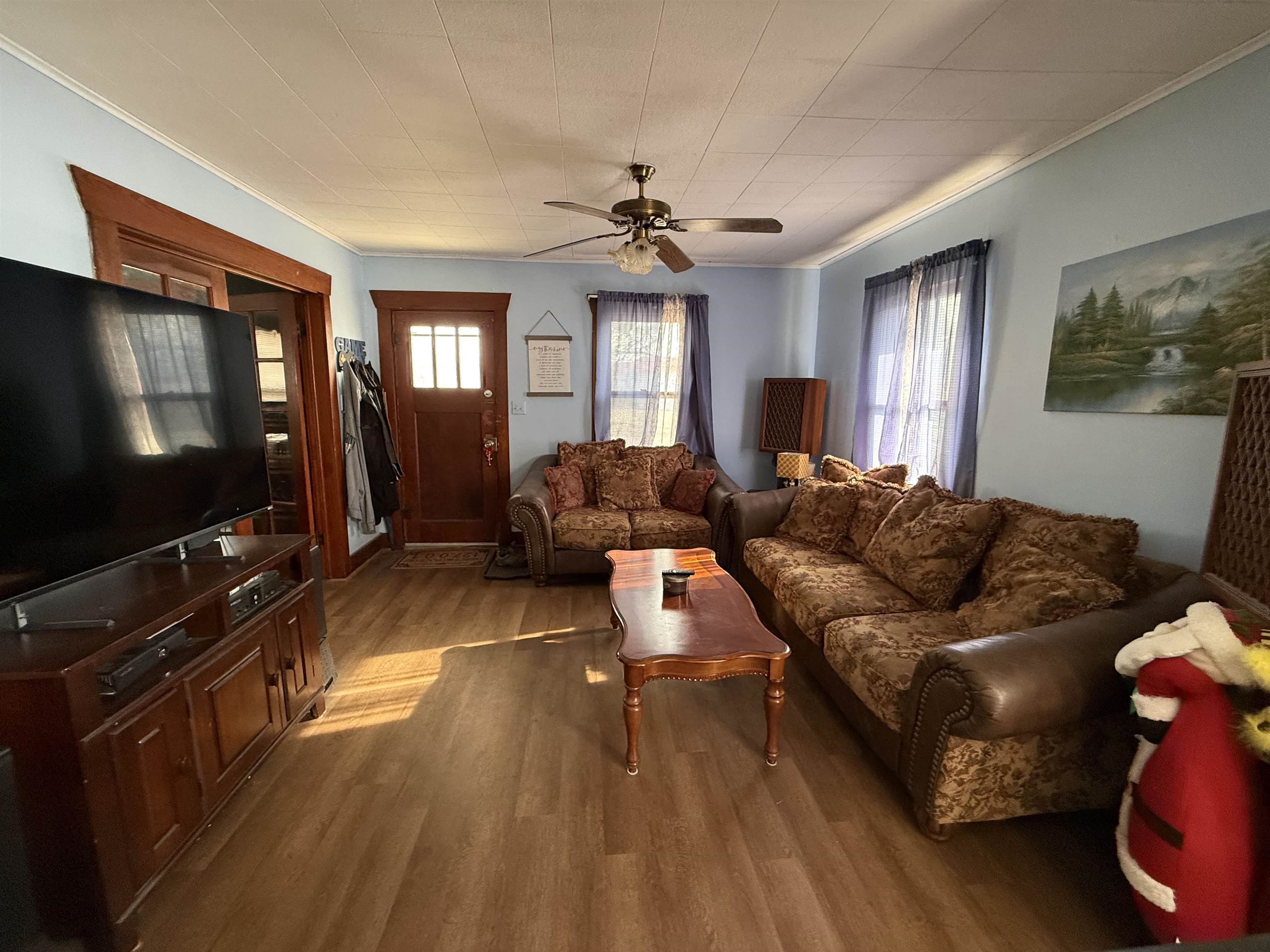 203 S High Street Eureka KS 67045