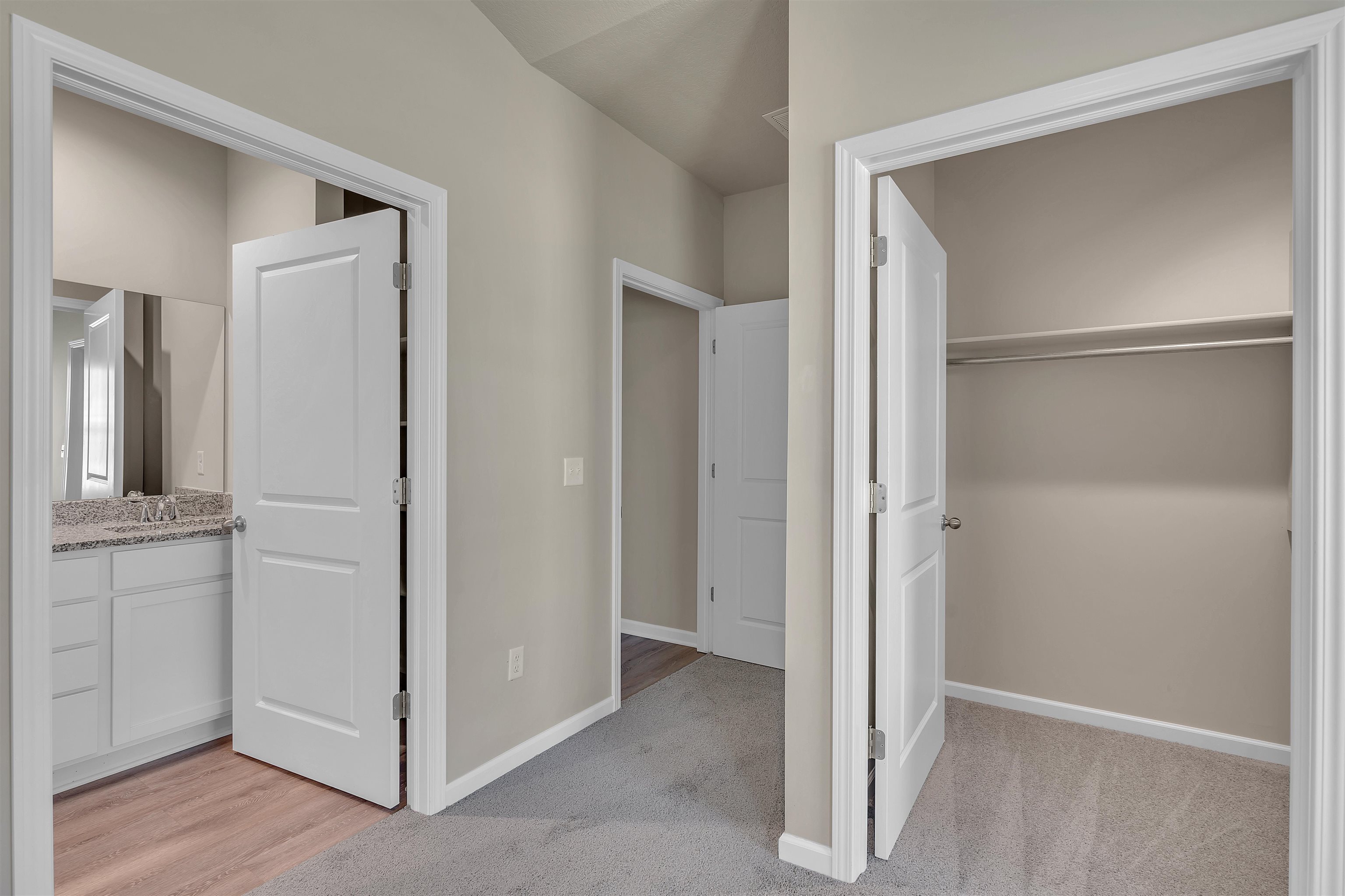 3560 E Hollandale Derby KS 67037