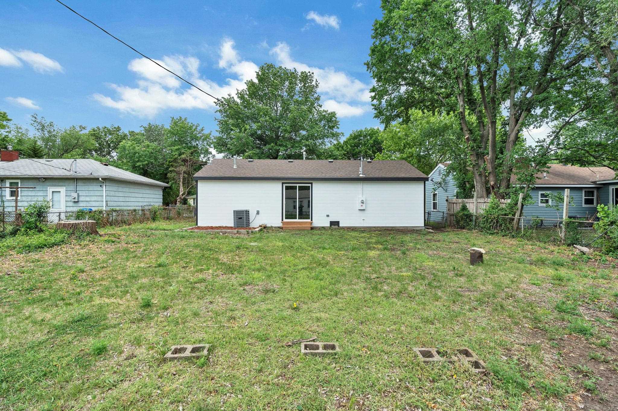 2624 N Green Wichita KS 67220