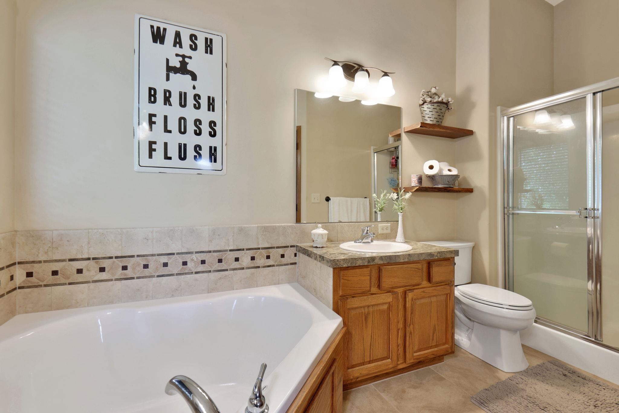 2541 E Ventnor Court Park City KS 67219