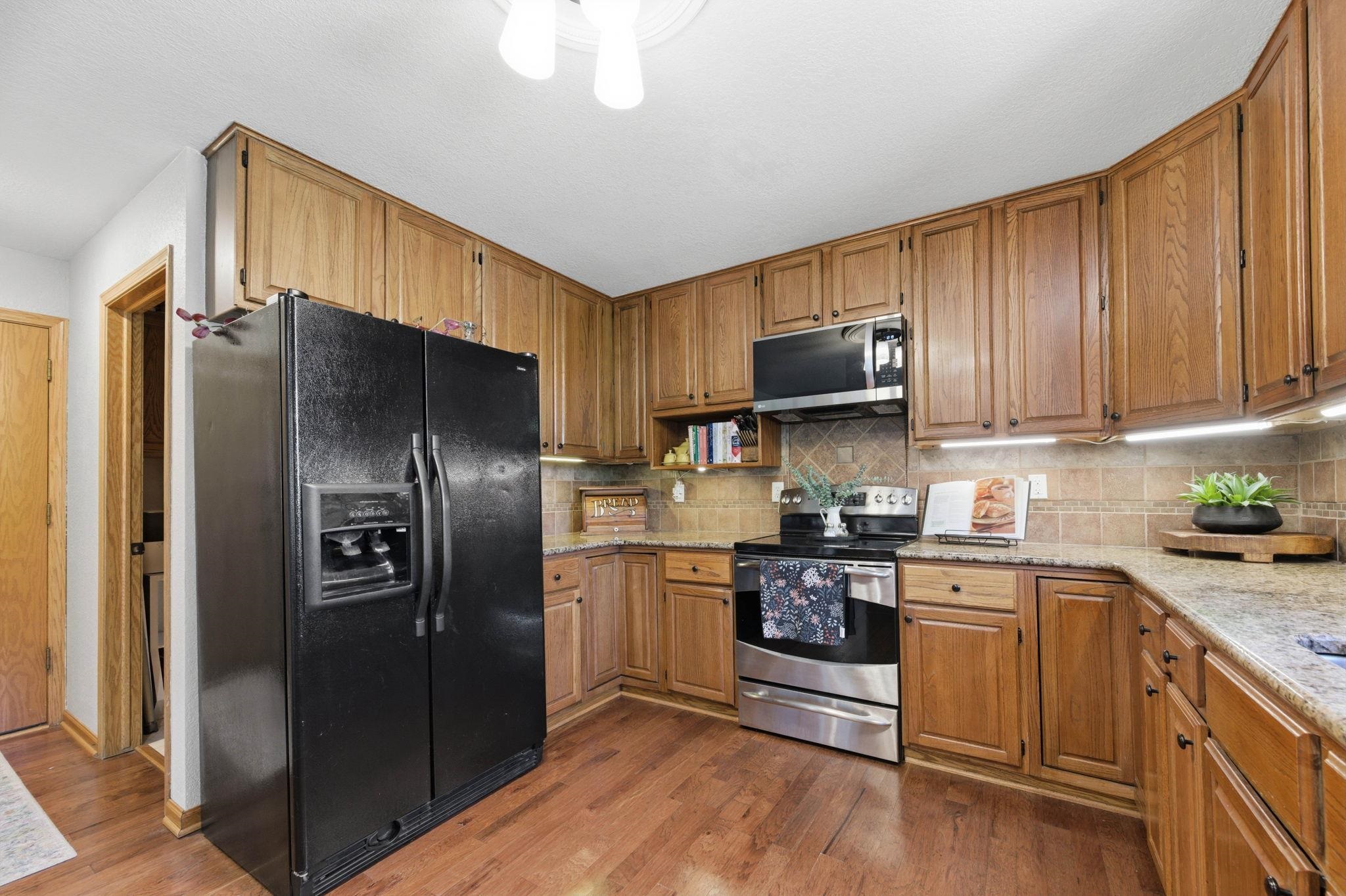 2562 N Fox Run Court Wichita KS 67226