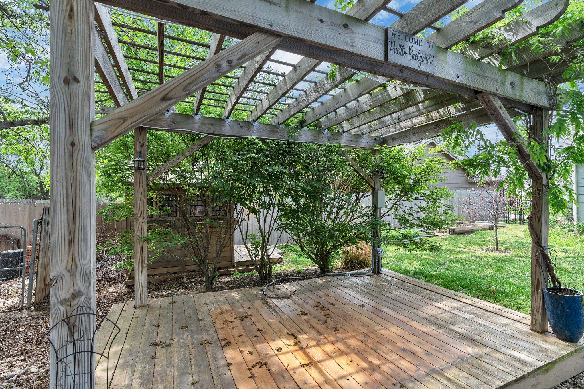 2238 N Amarado Street Wichita KS 67205