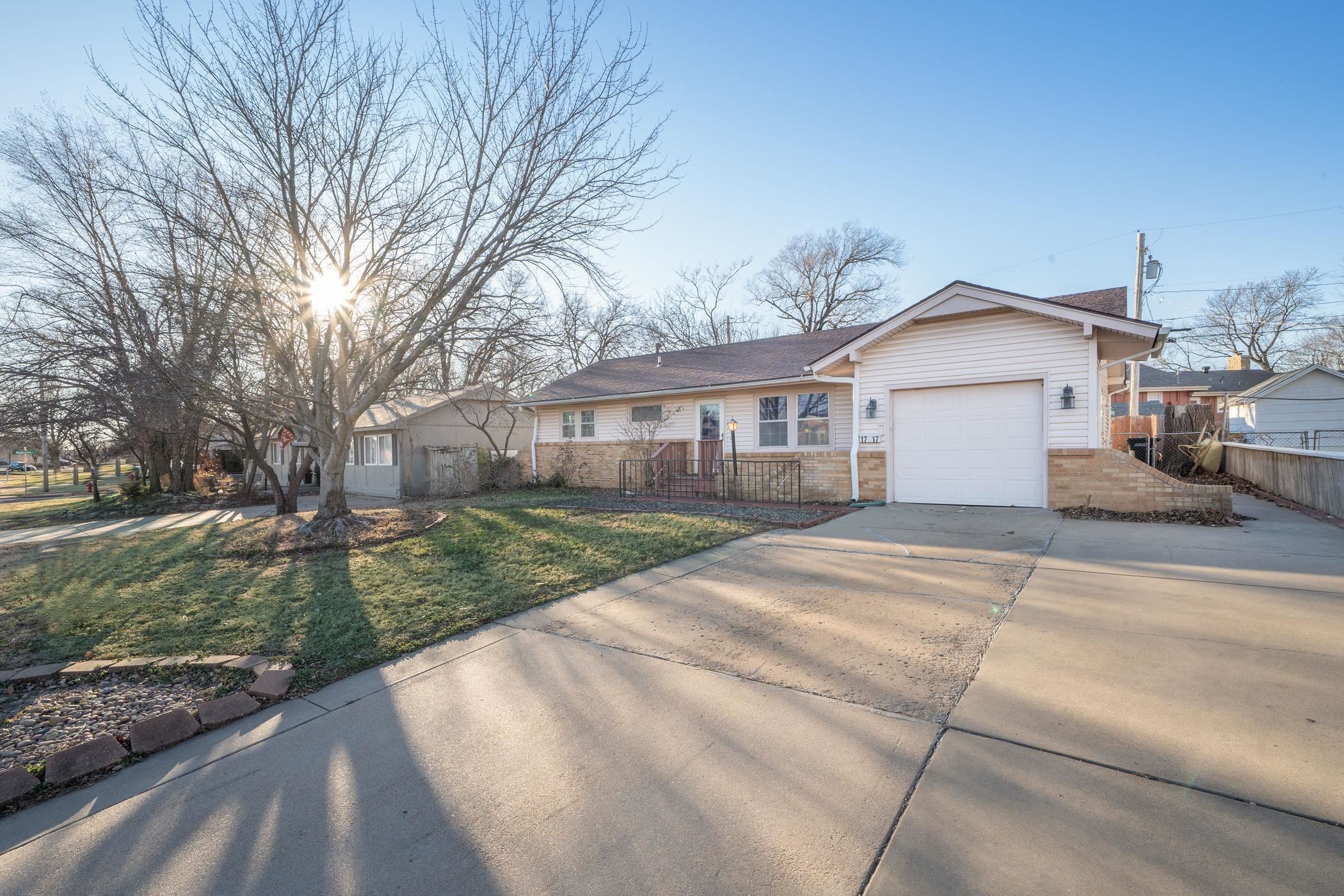 1717 State Street Augusta KS 67010