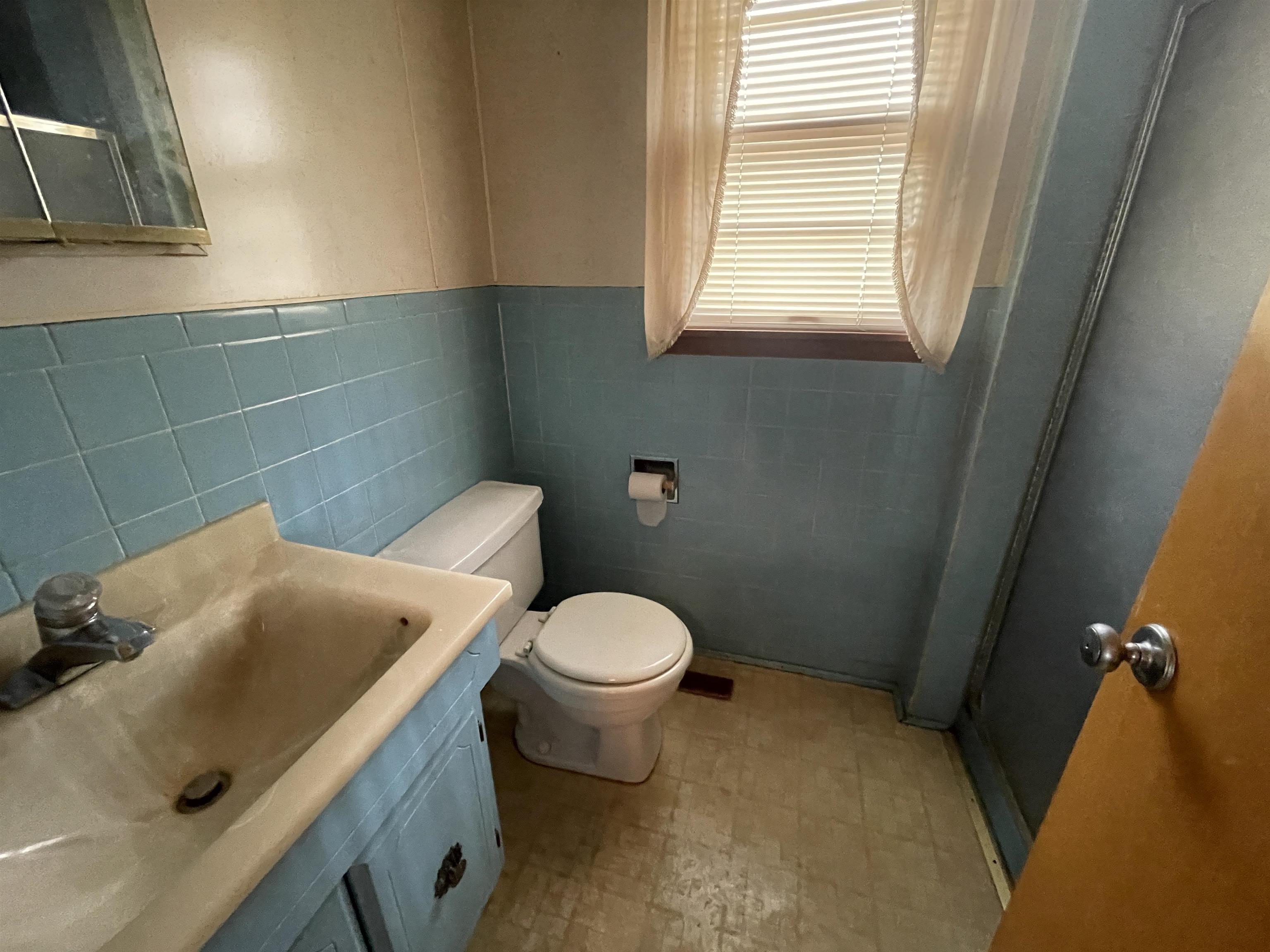 324 S Market Street Caldwell KS 67022