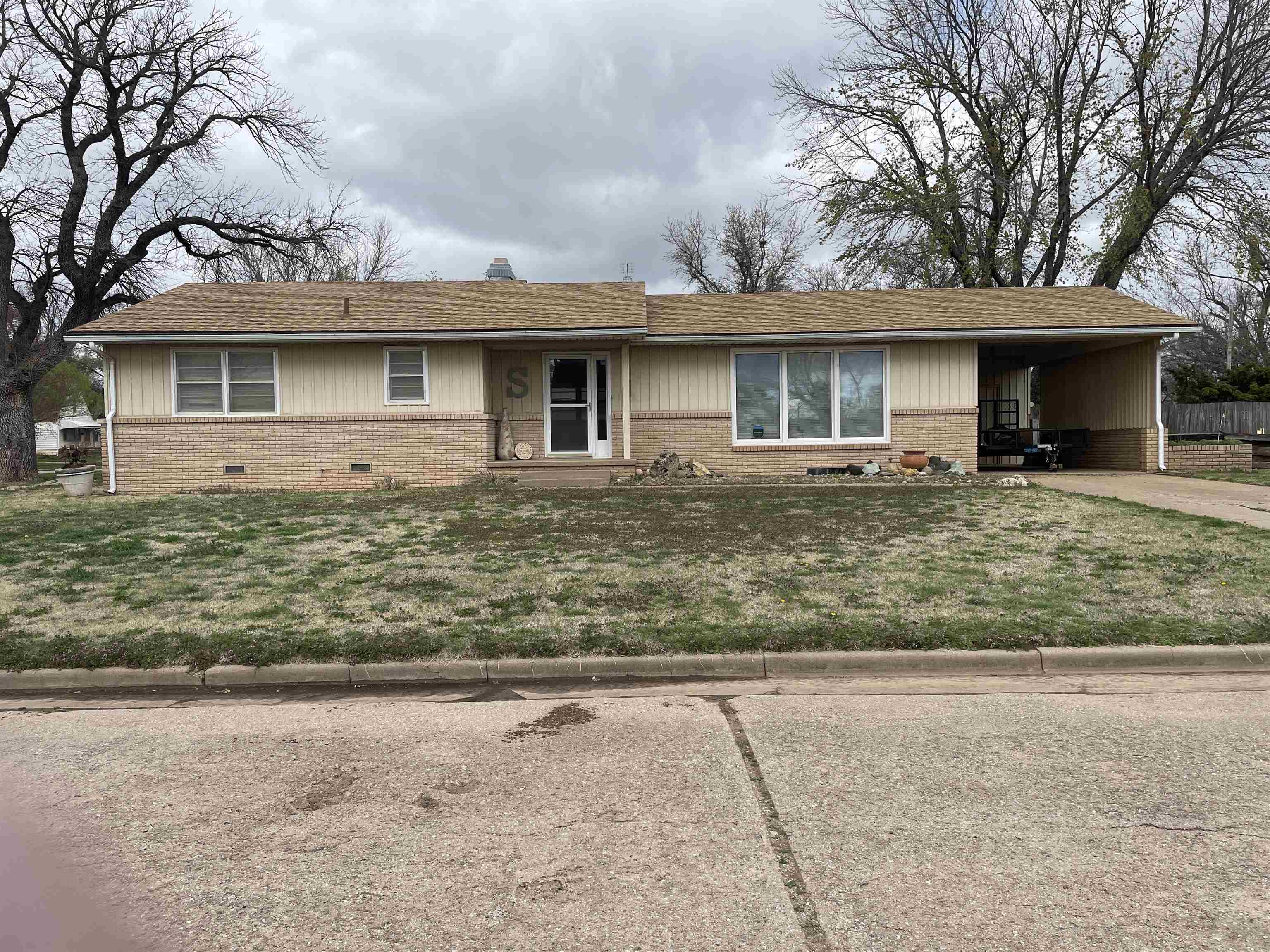 324 S Market Street Caldwell KS 67022