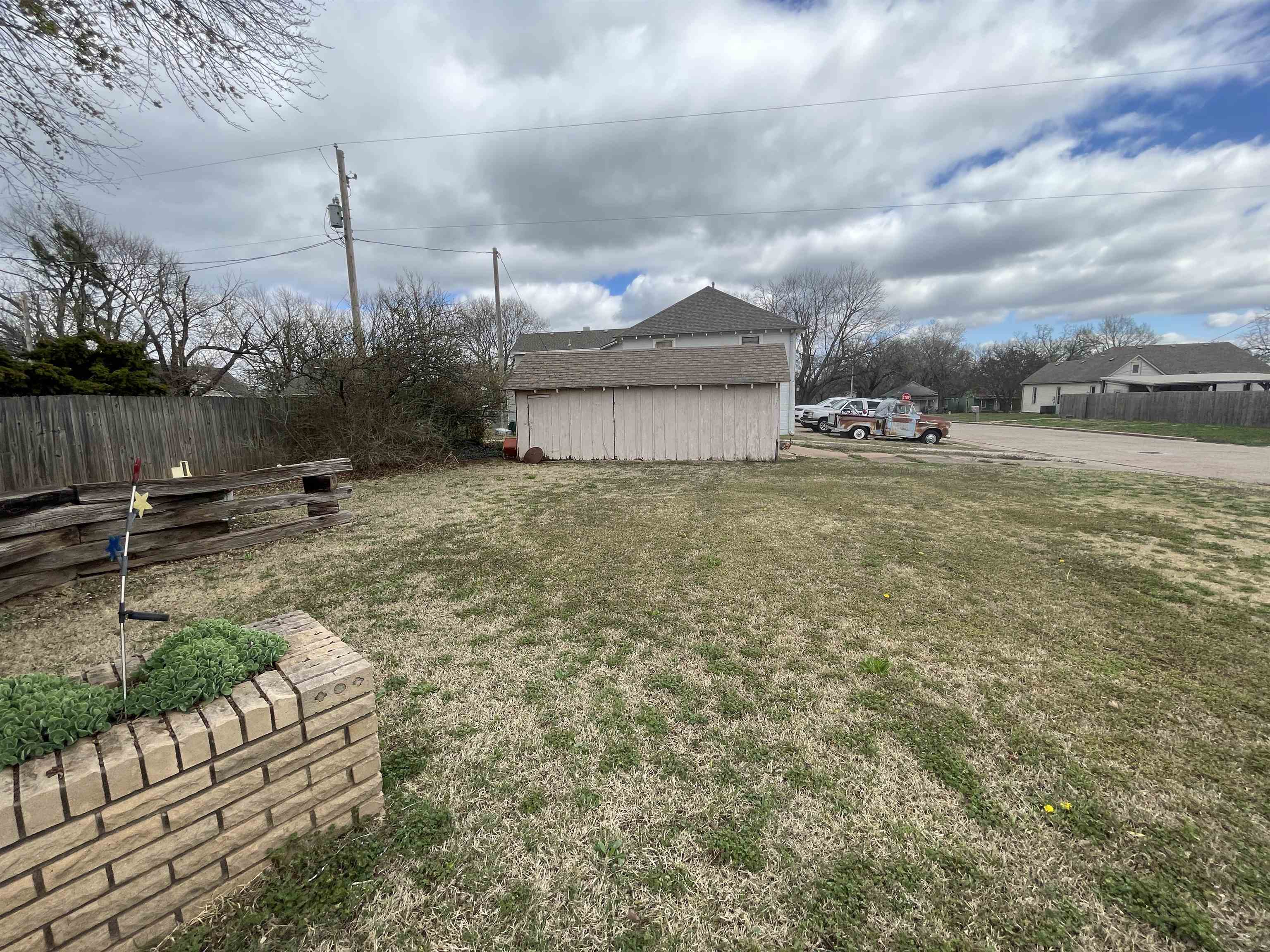 324 S Market Street Caldwell KS 67022
