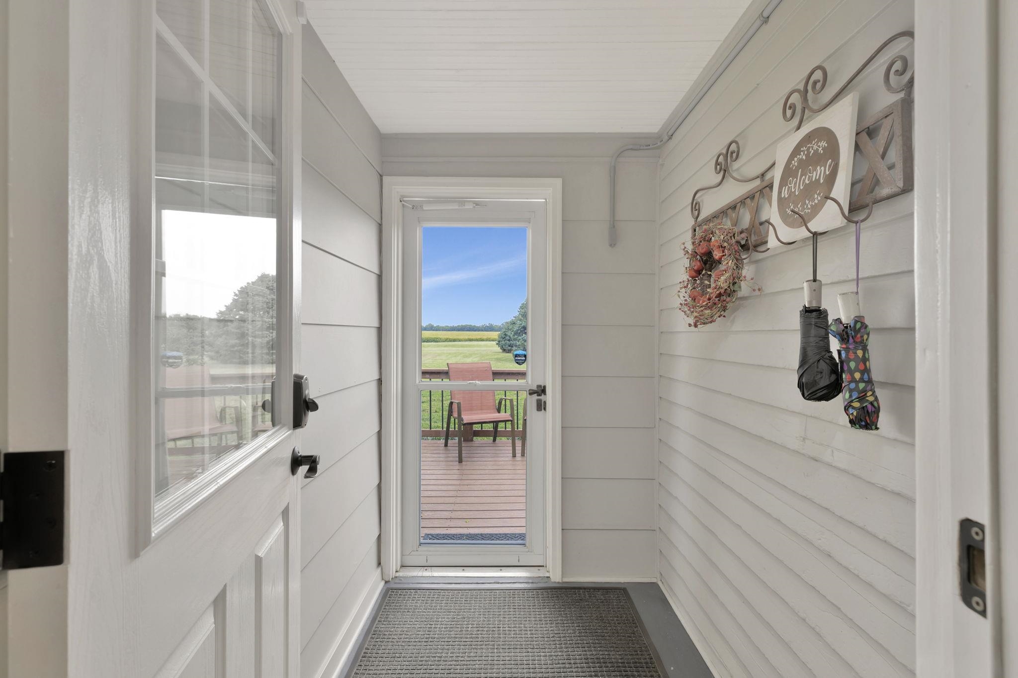 733 N Woodlawn Road Belle Plaine KS 67013