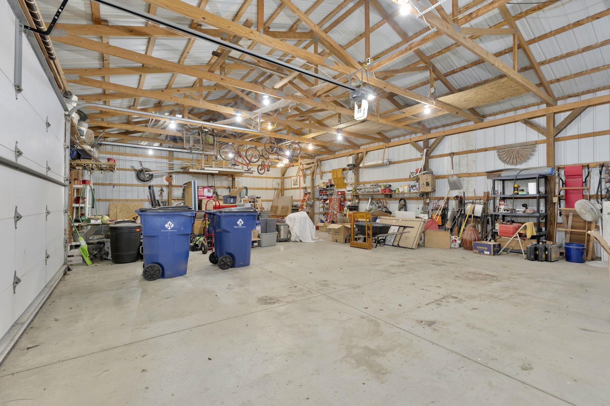 733 N Woodlawn Road Belle Plaine KS 67013