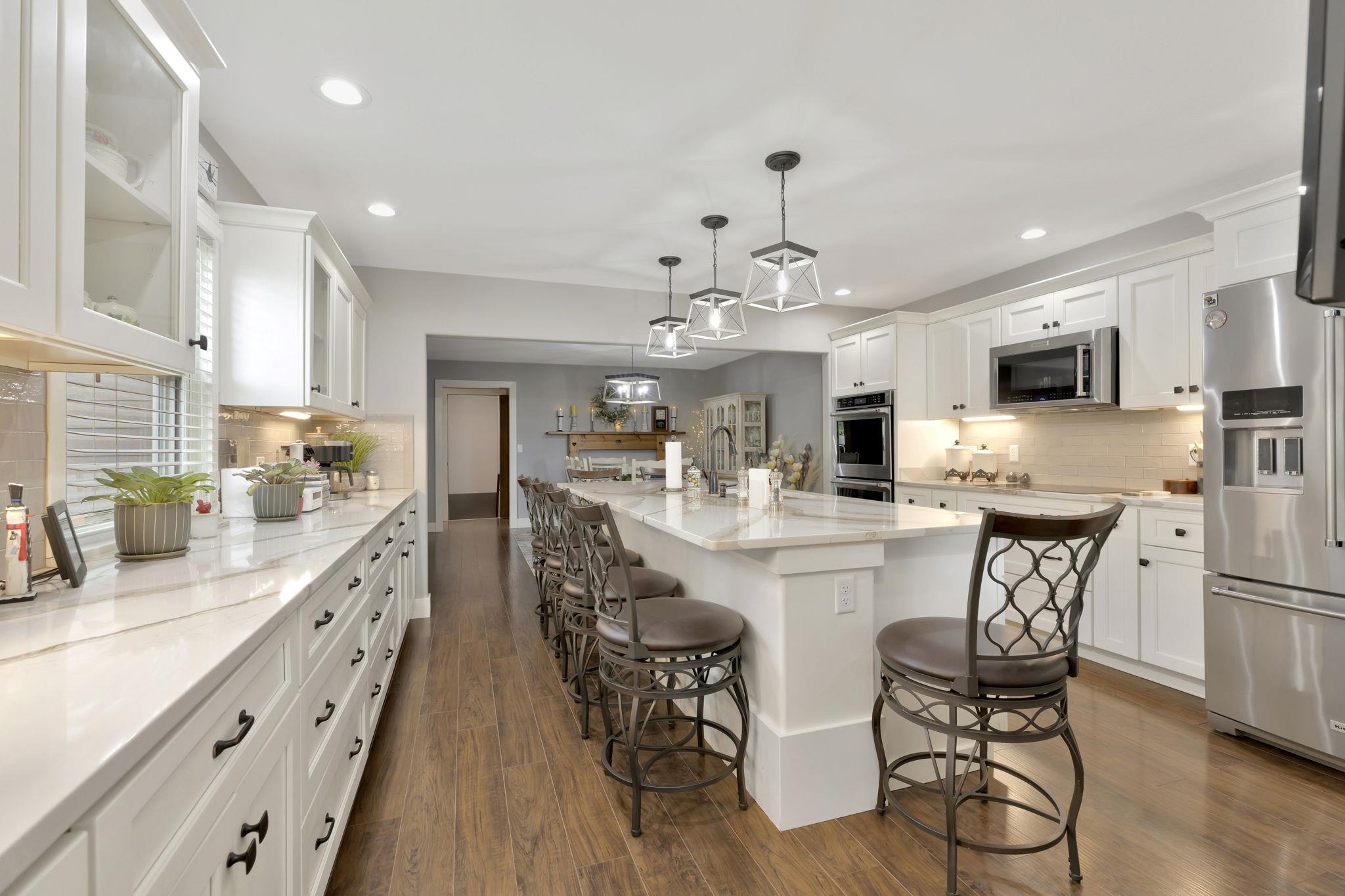 733 N Woodlawn Road Belle Plaine KS 67013