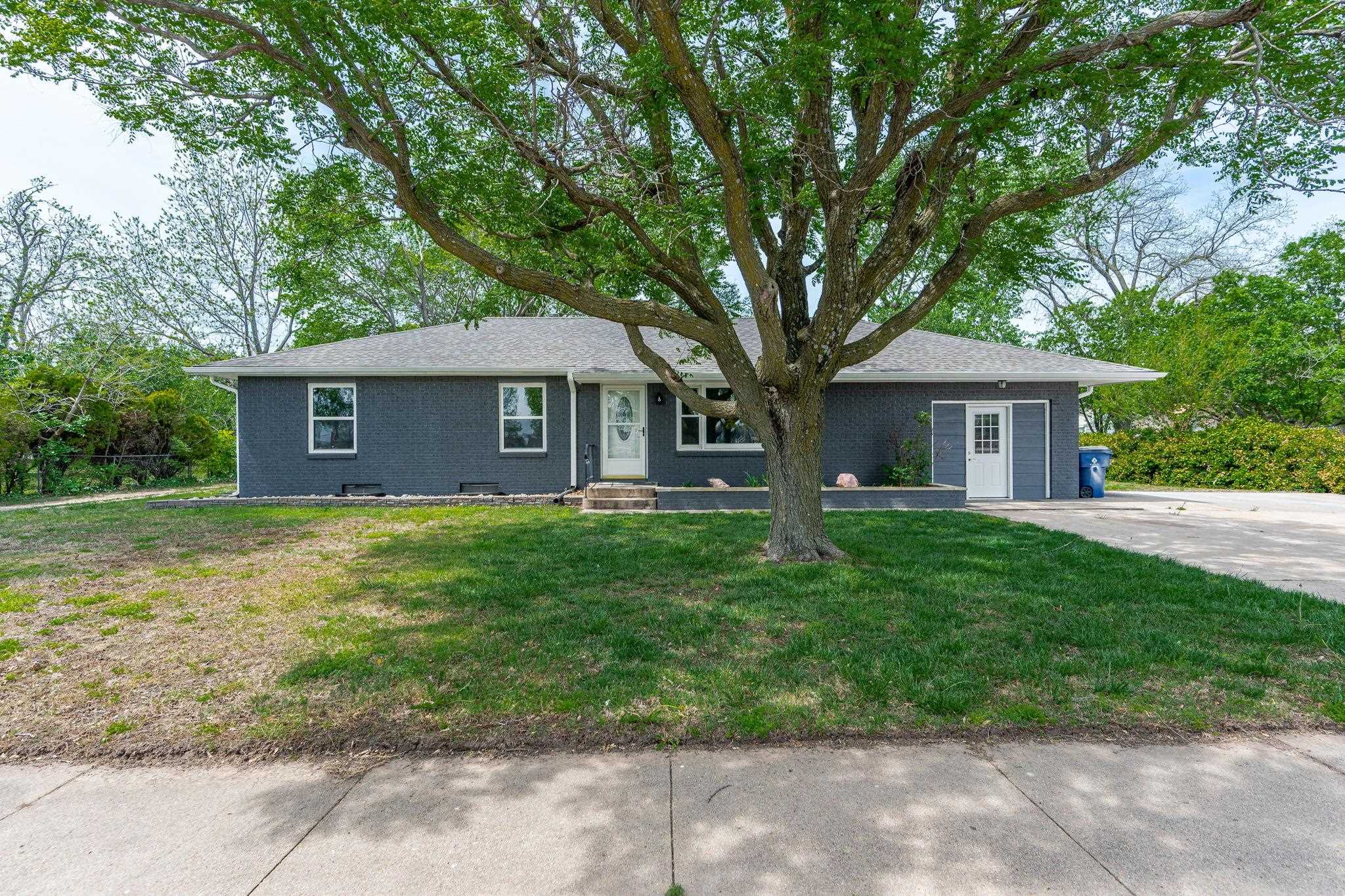 335 N Sherman Street Andale KS 67001