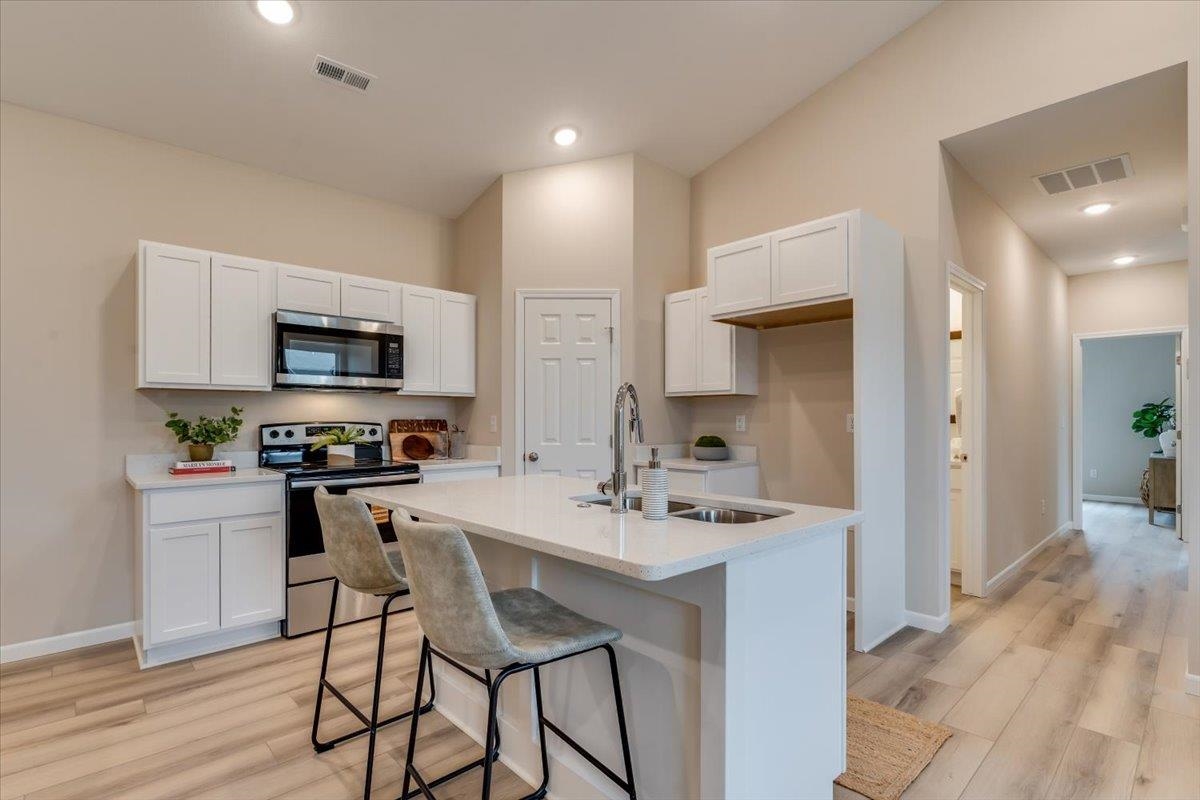 2431 S Wheatland Court Wichita KS 67235