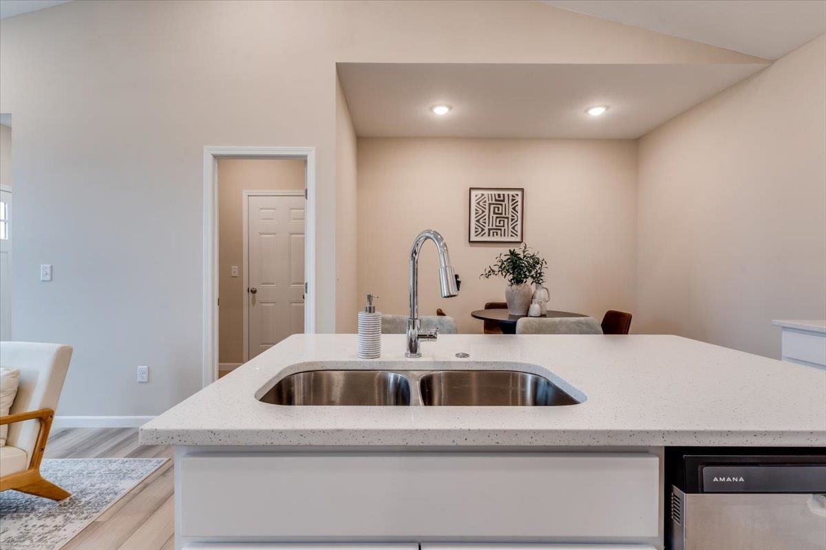 2431 S Wheatland Court Wichita KS 67235
