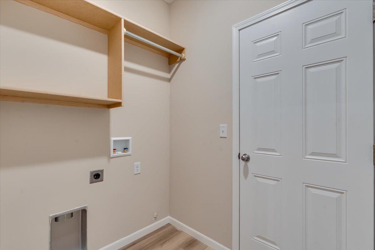 2431 S Wheatland Court Wichita KS 67235