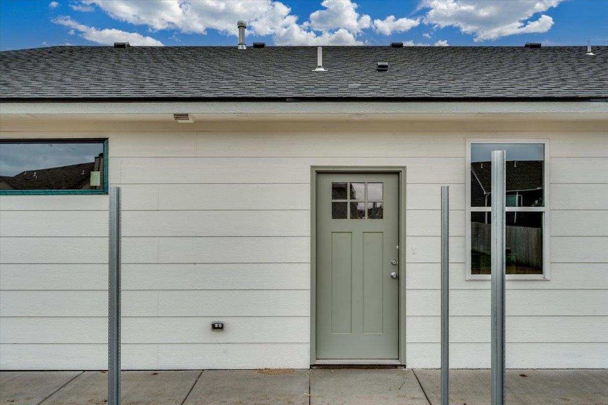 2431 S Wheatland Court Wichita KS 67235