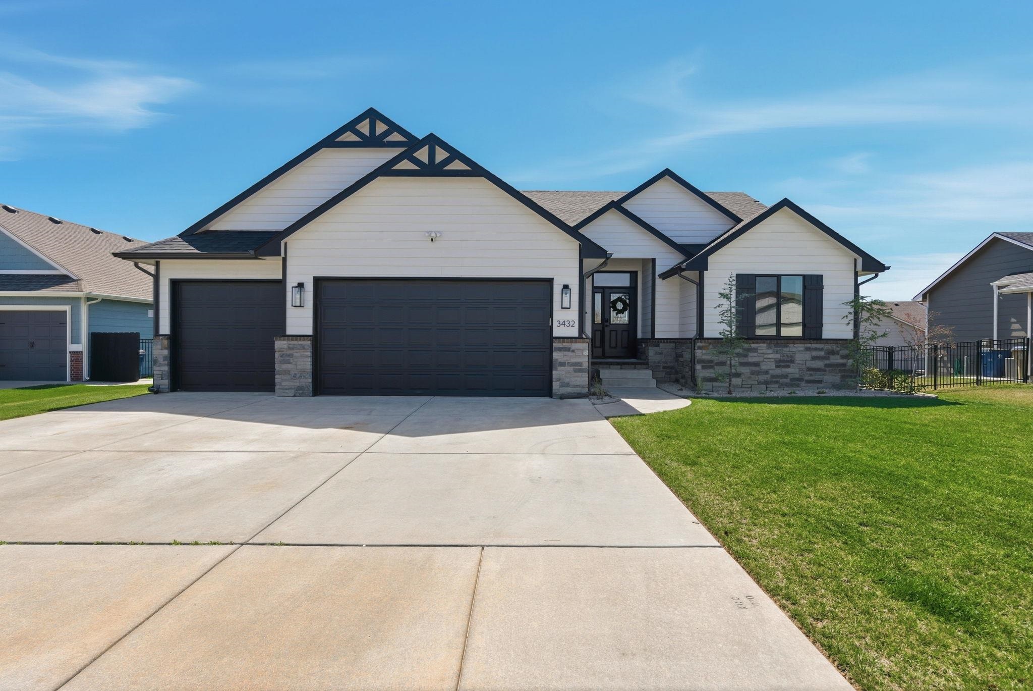 3432 S Lori Court Wichita KS 67210