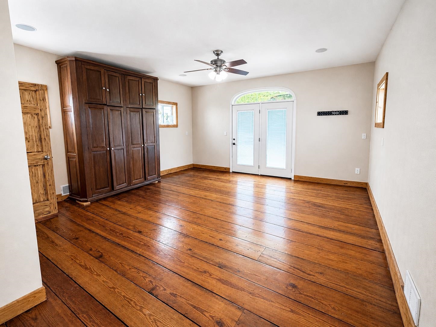33225 Wabaunsee Alma KS 66401