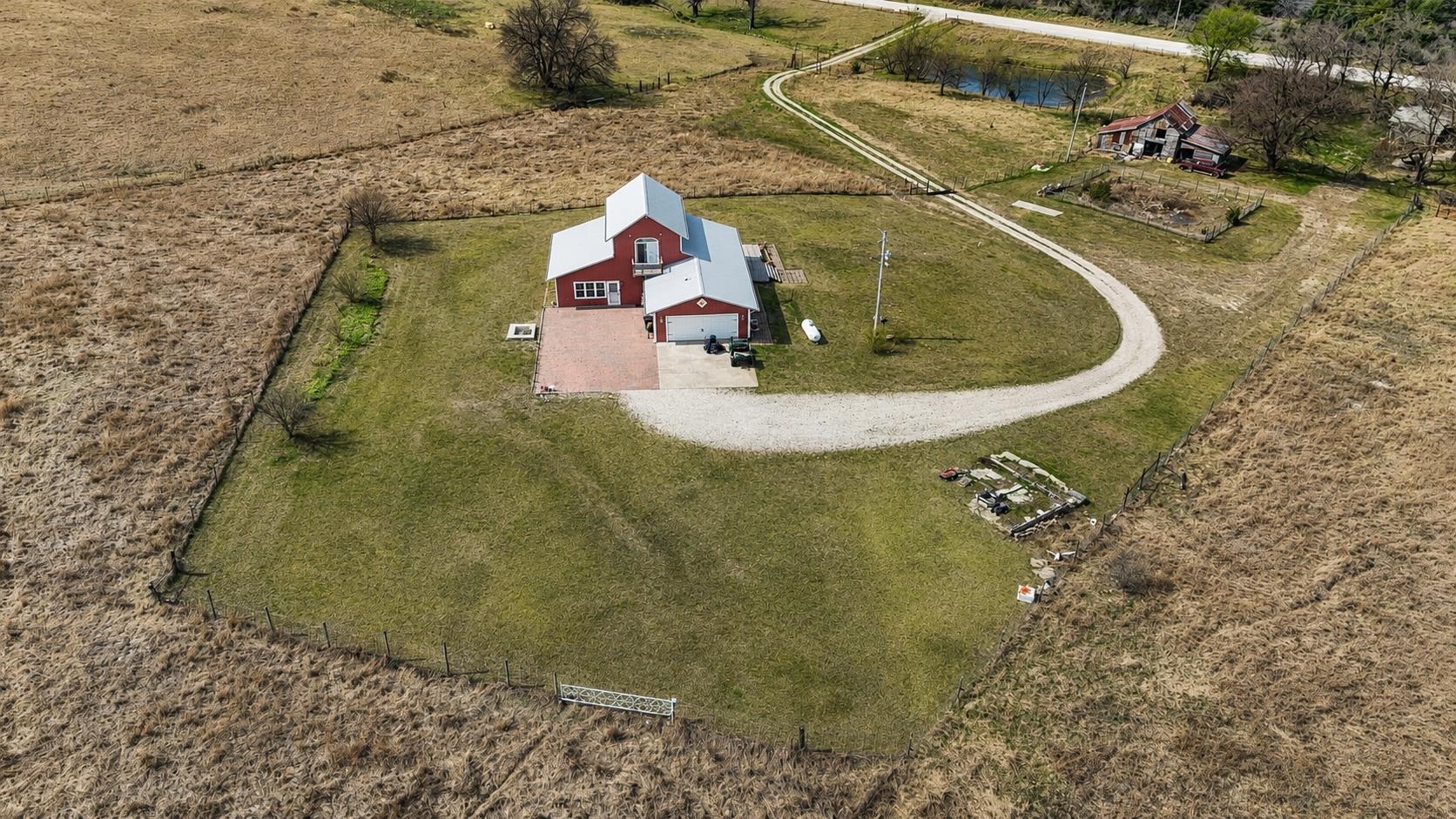 33225 Wabaunsee Alma KS 66401