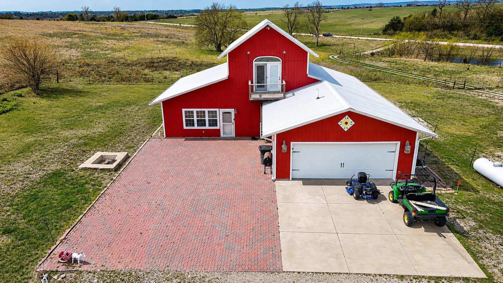 33225 Wabaunsee Alma KS 66401