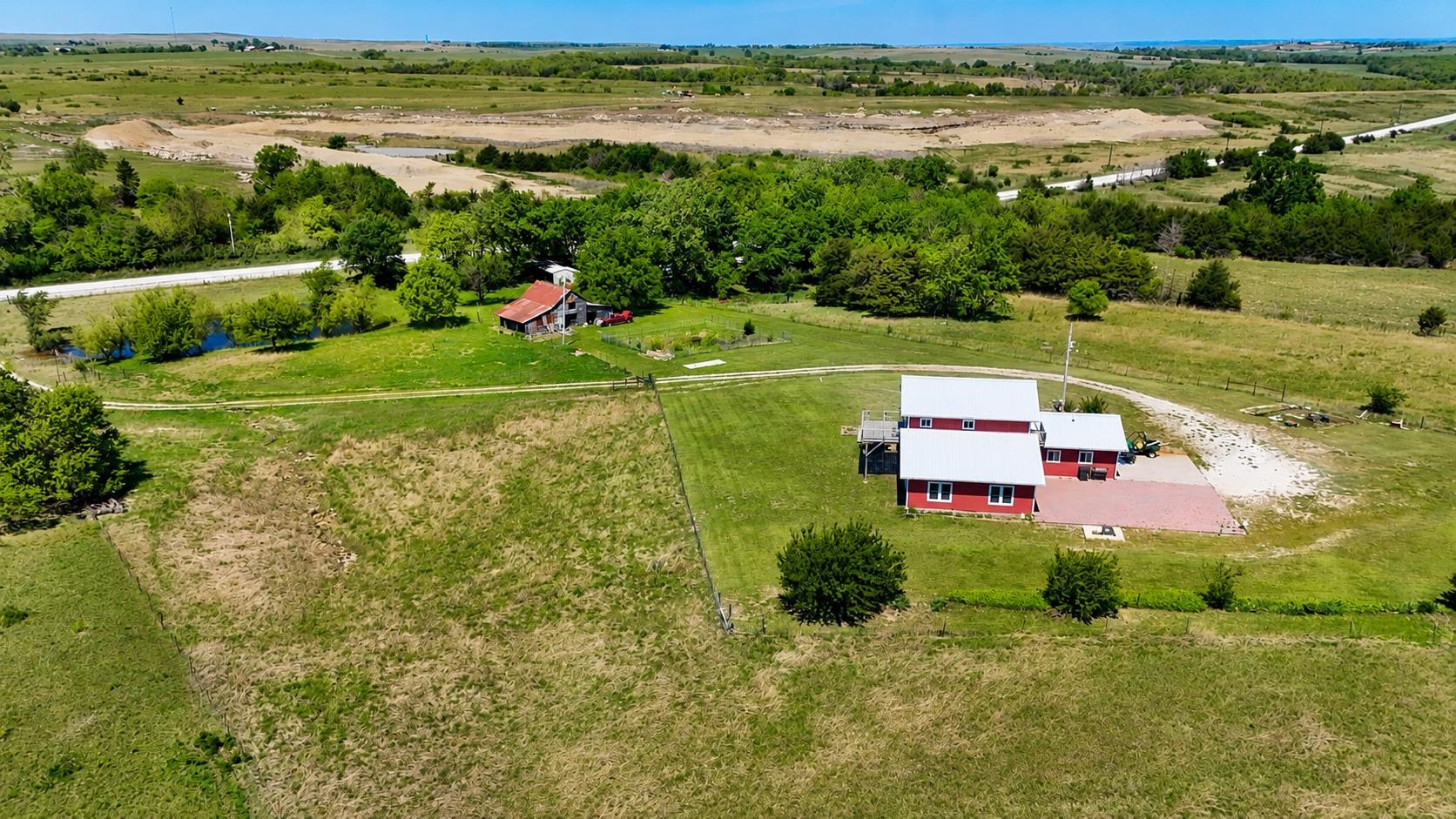 33225 Wabaunsee Alma KS 66401