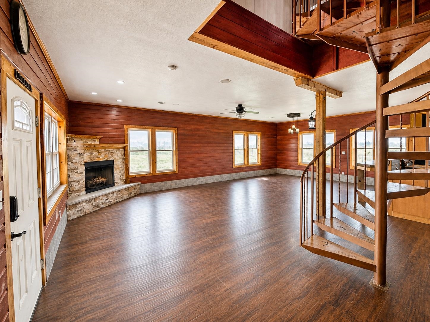 33225 Wabaunsee Alma KS 66401