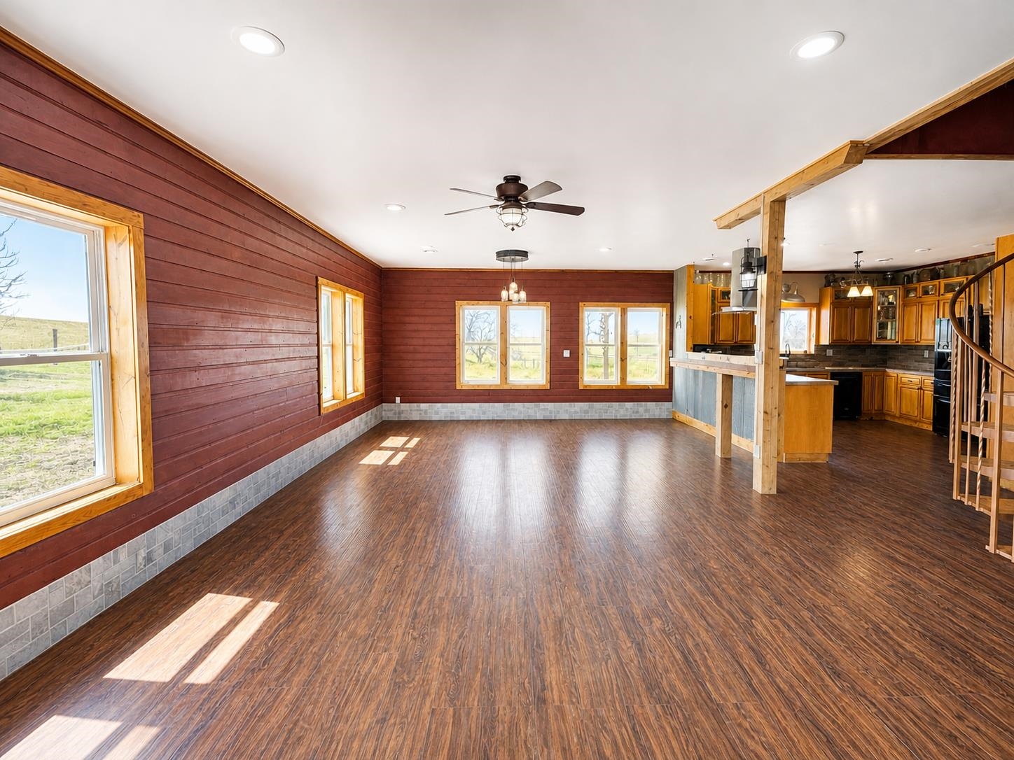33225 Wabaunsee Alma KS 66401