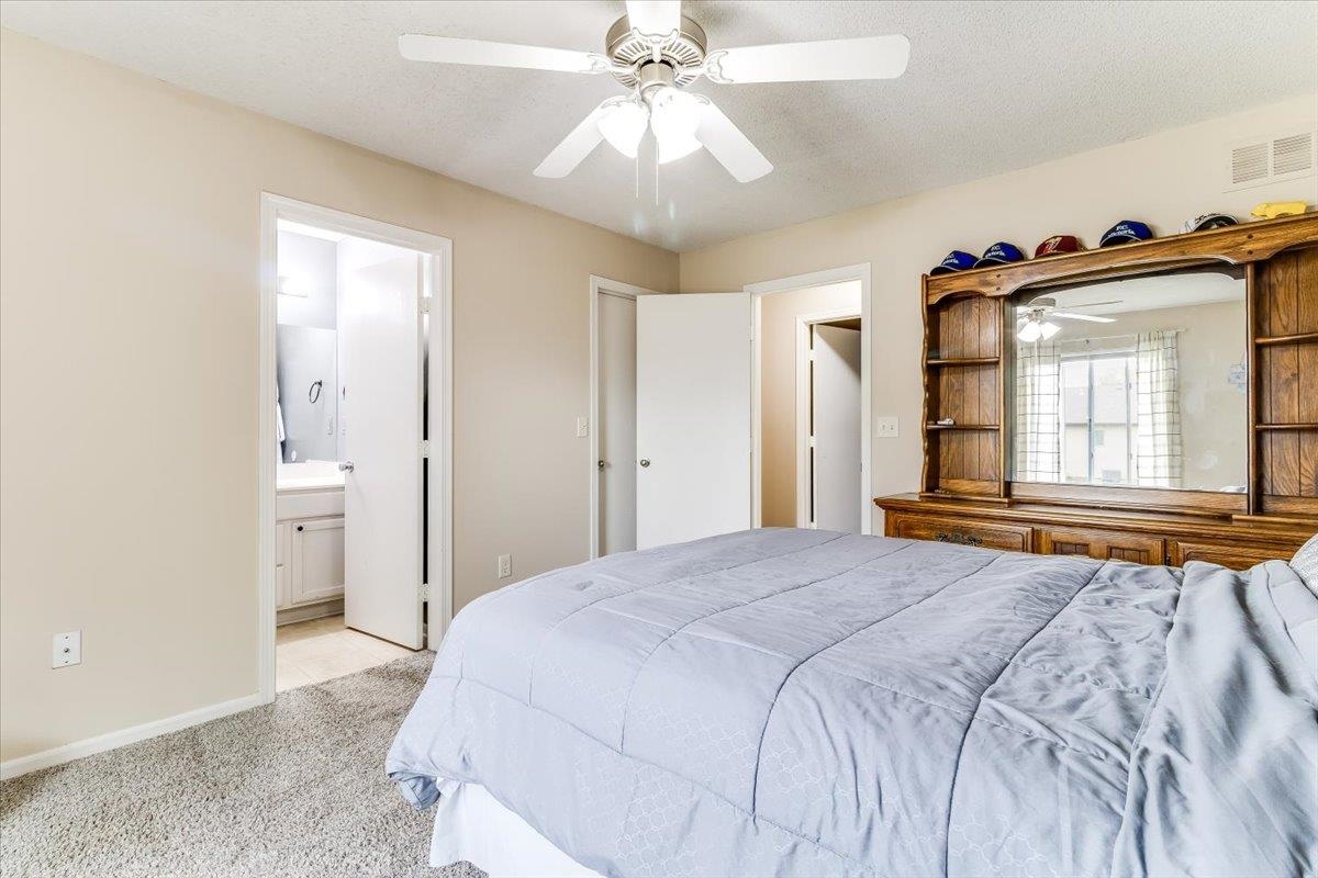 216 W Poplar Street Goddard KS 67052