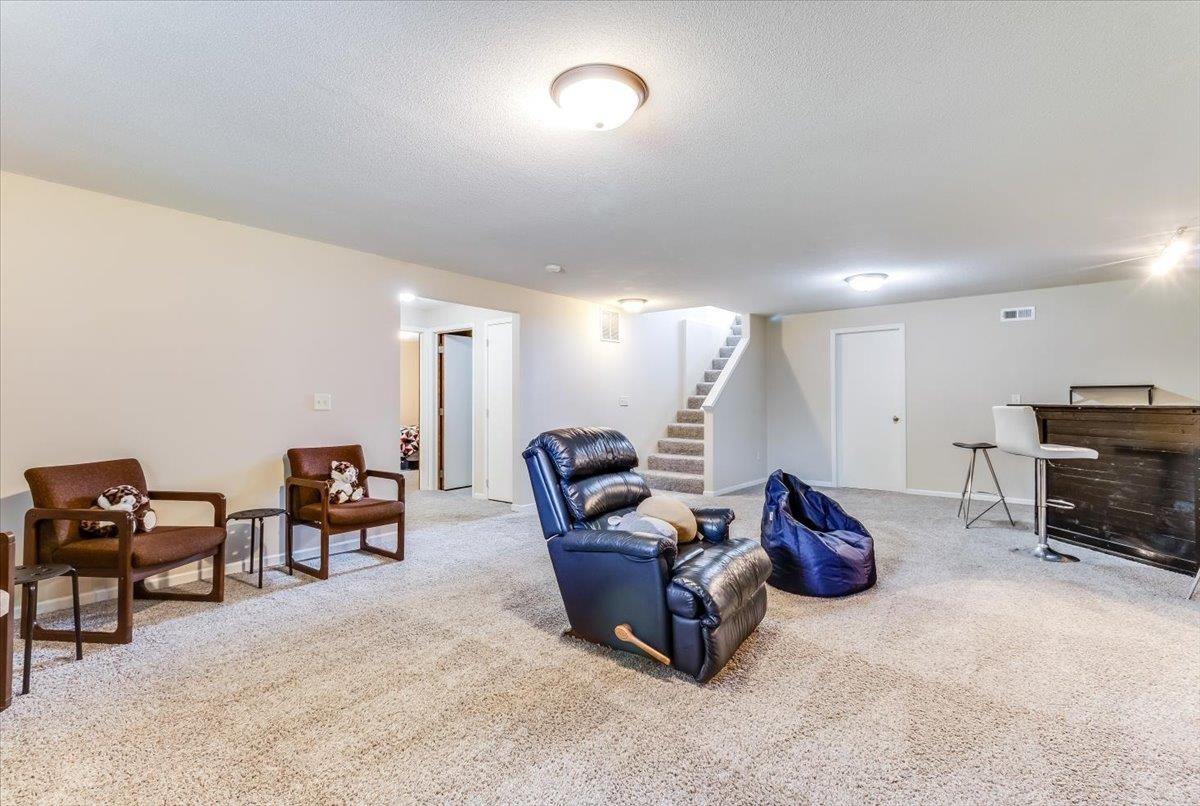216 W Poplar Street Goddard KS 67052