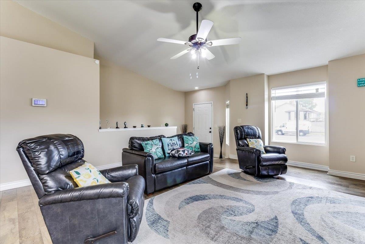 216 W Poplar Street Goddard KS 67052