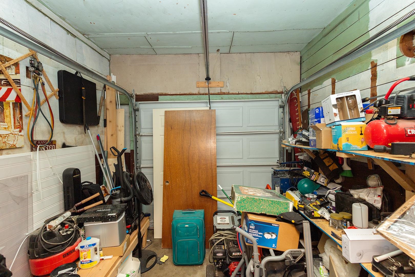 633 Harding Wichita KS 67208