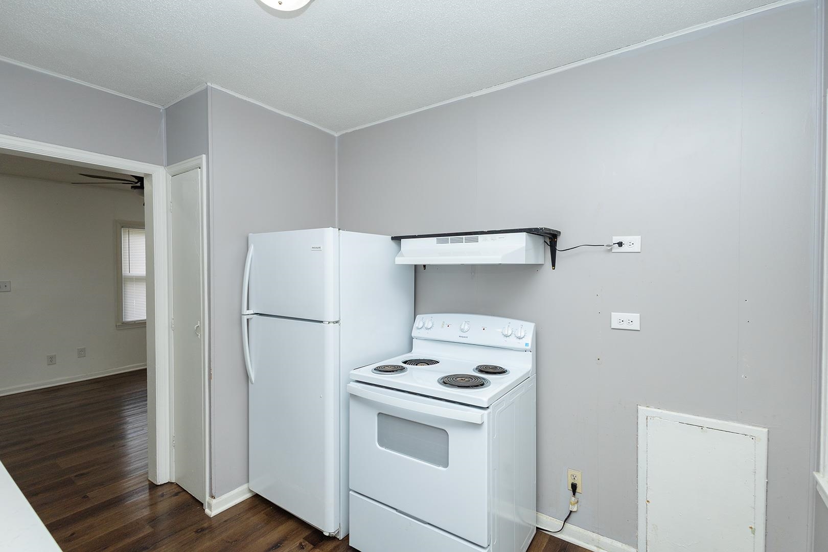 633 Harding Wichita KS 67208