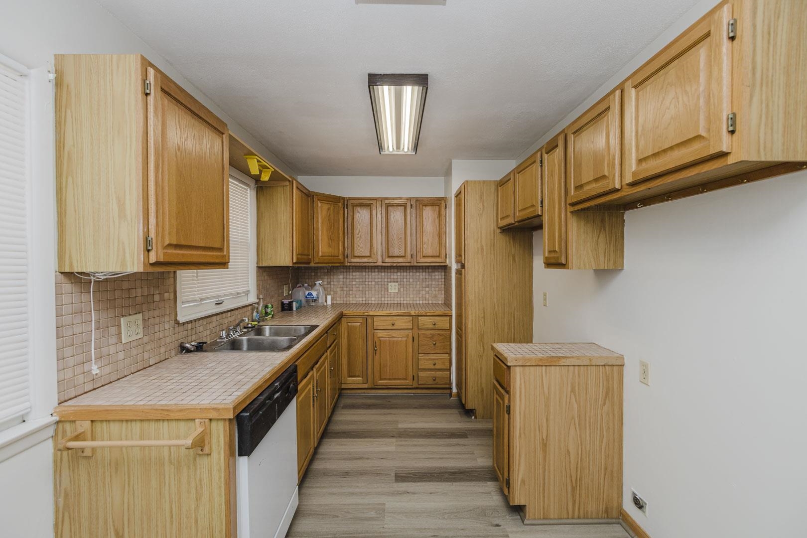 7802 E Morris Wichita KS 67207
