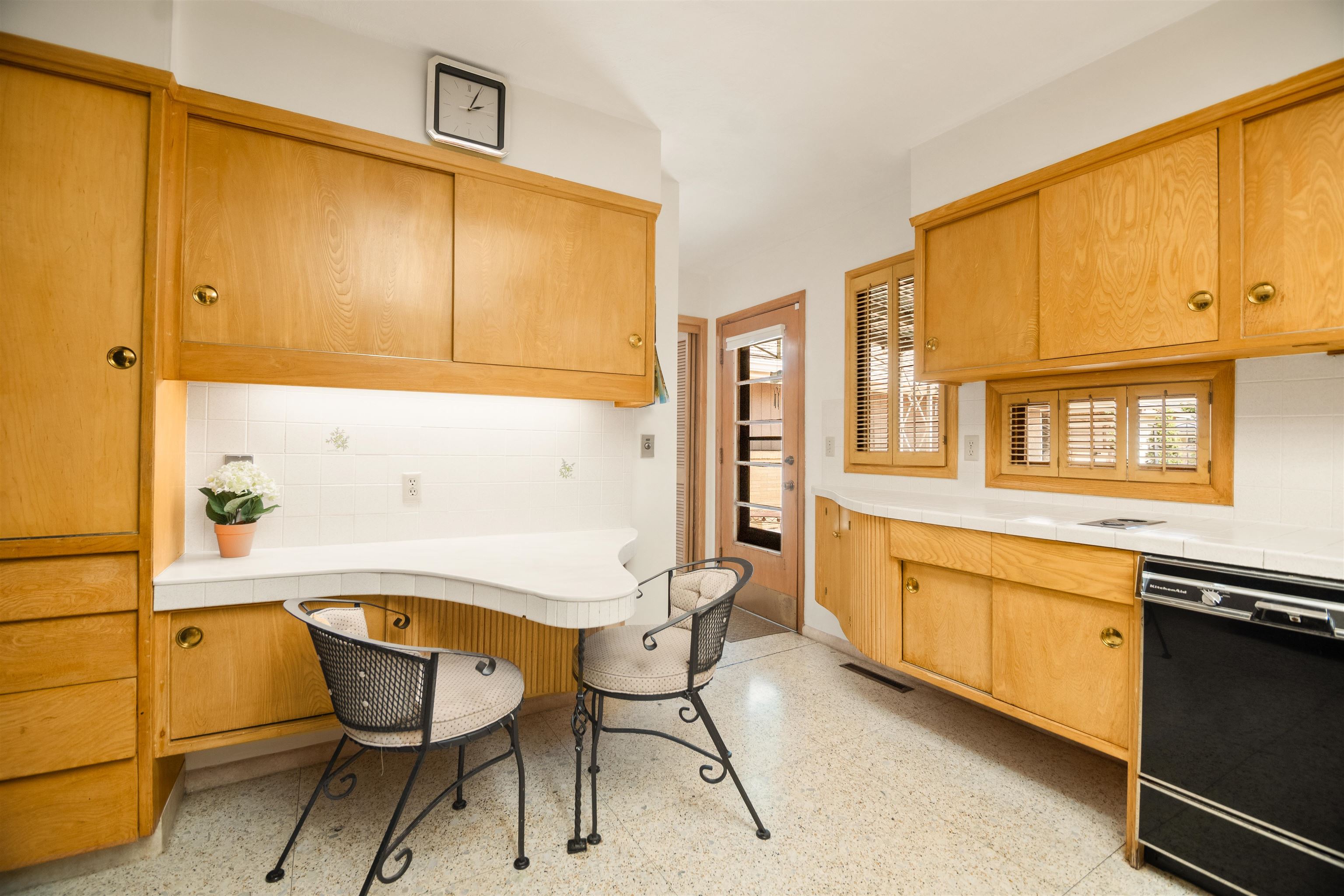68 S Mission Road Eastborough KS 67207-1033