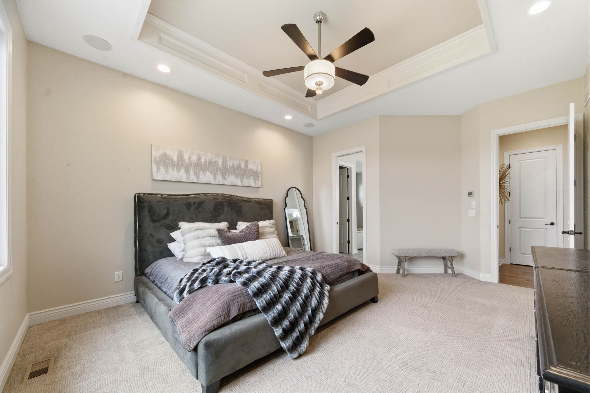 2509 N Paradise Circle Wichita KS 67205