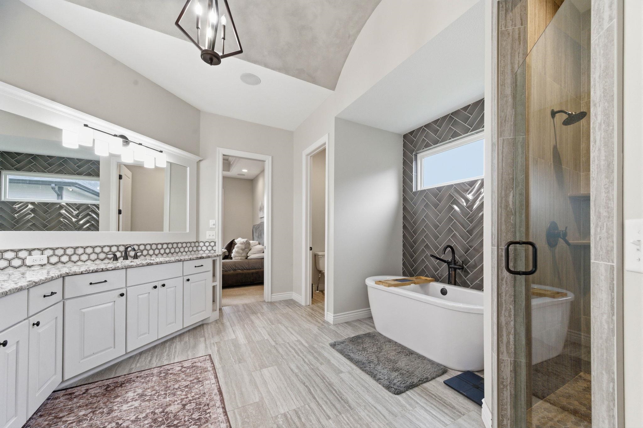 2509 N Paradise Circle Wichita KS 67205