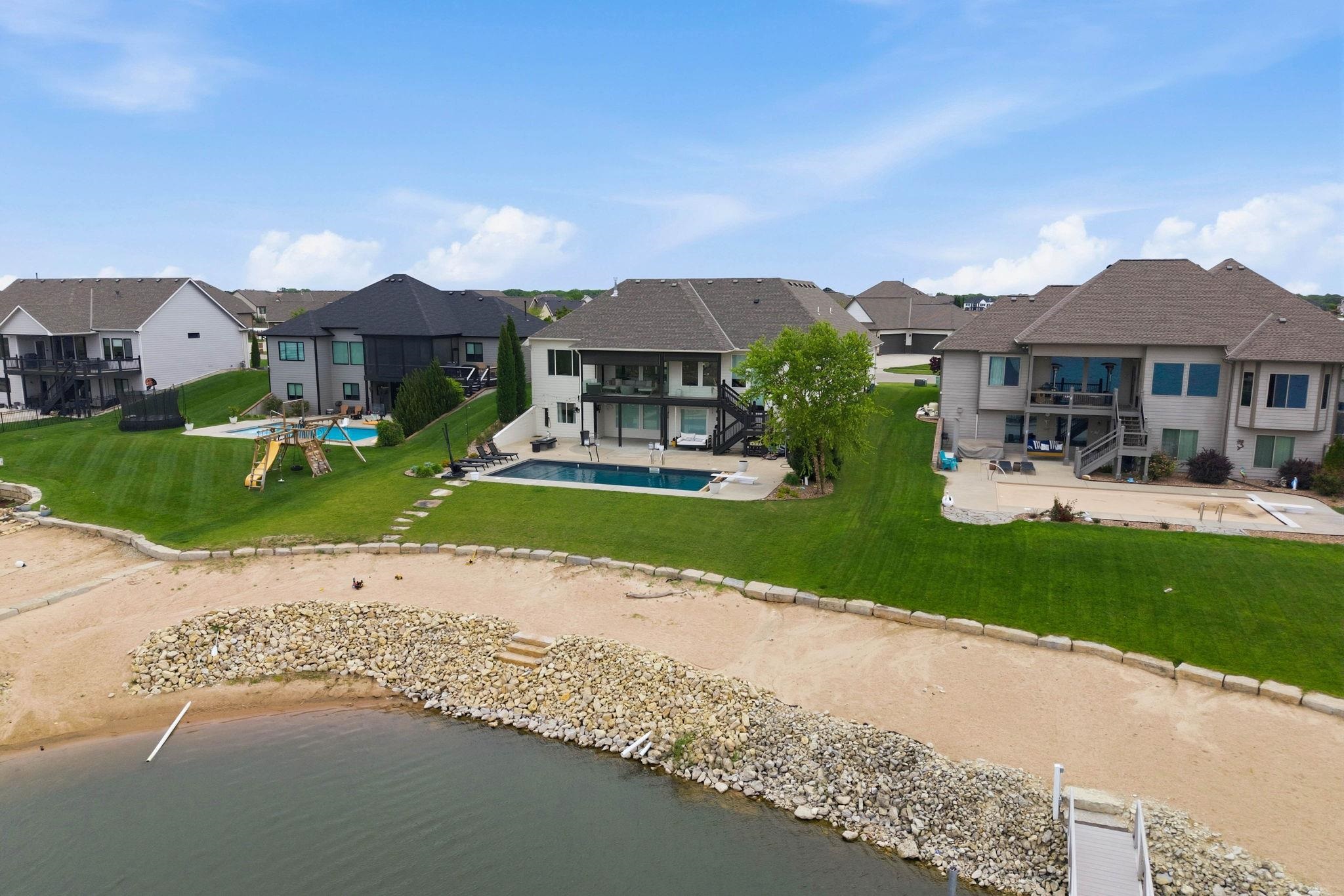 2509 N Paradise Circle Wichita KS 67205