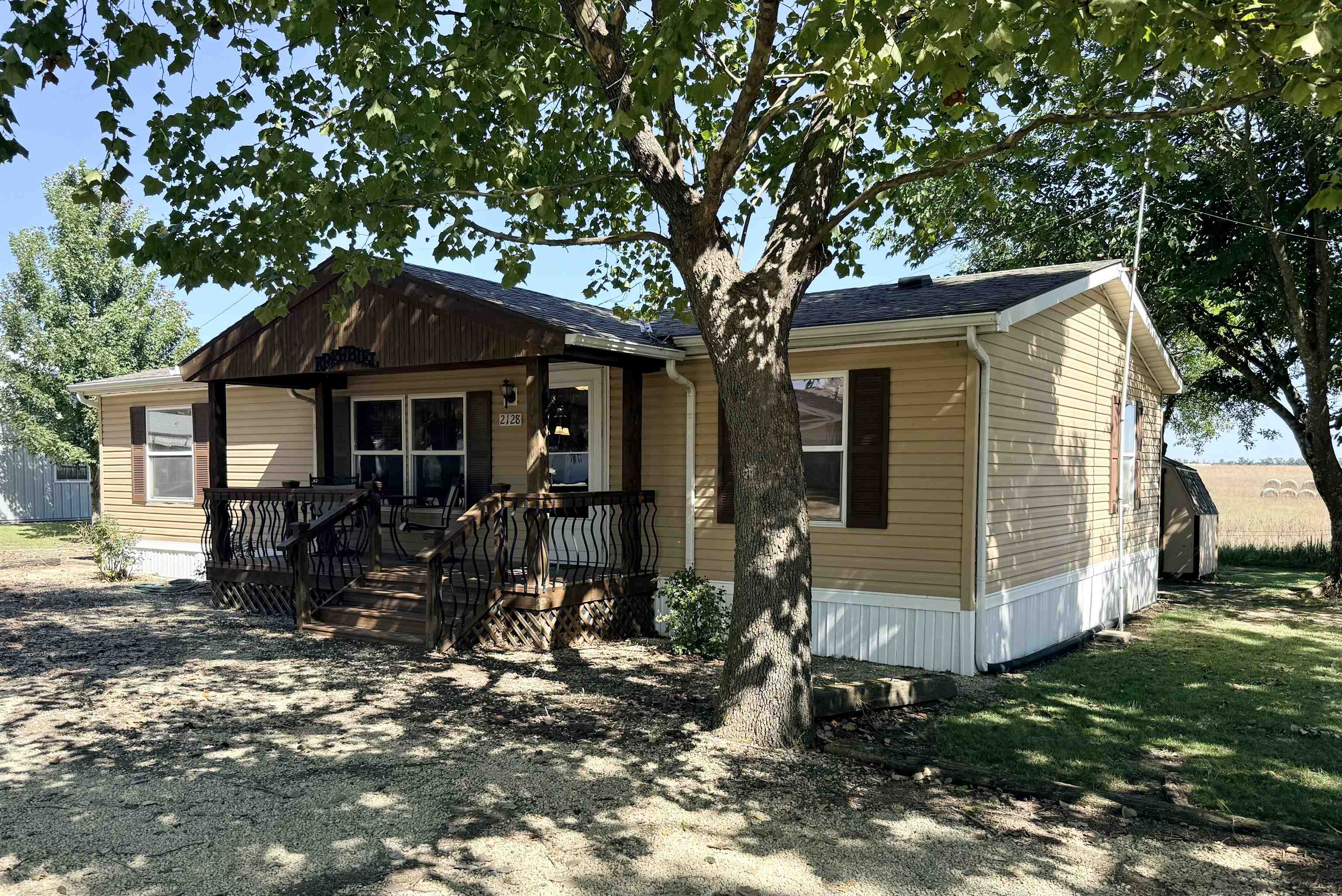 2128 Schlotthauer Marion KS 66861