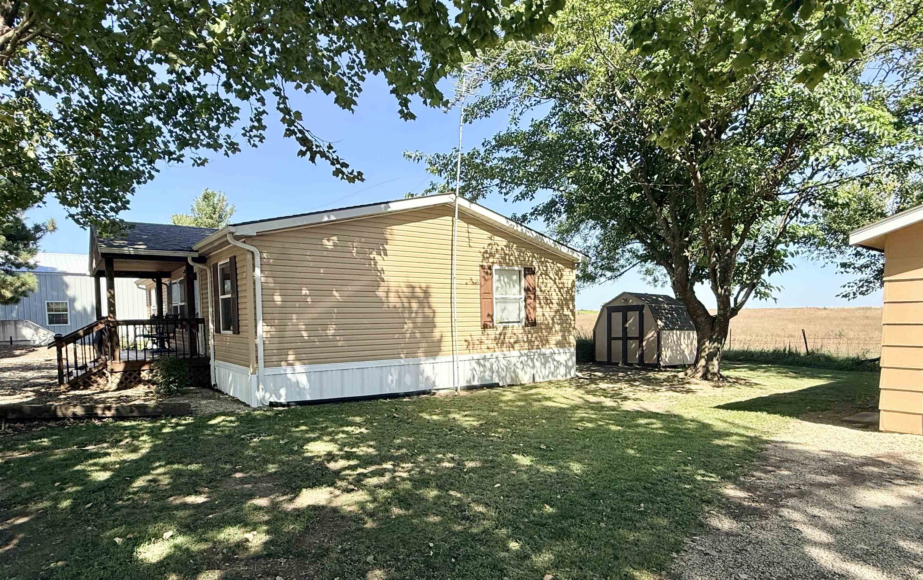 2128 Schlotthauer Marion KS 66861