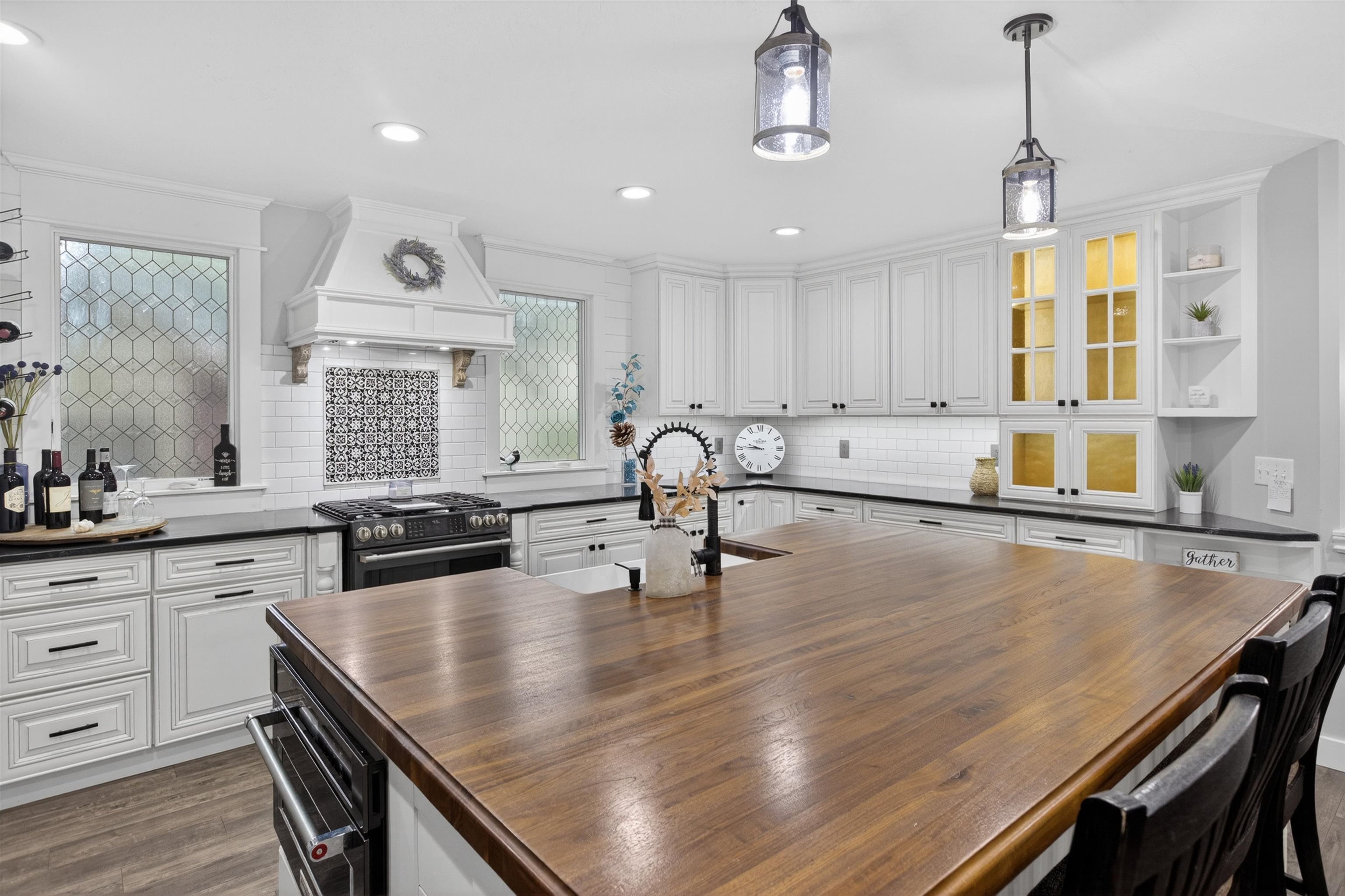 11725 W Alderny Court Wichita KS 67212