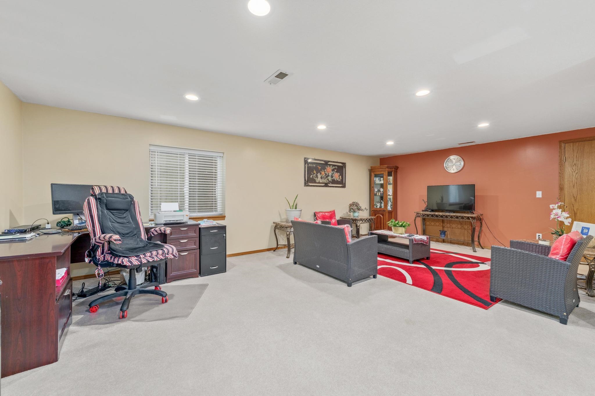 703 S Todd Circle Wichita KS 67207