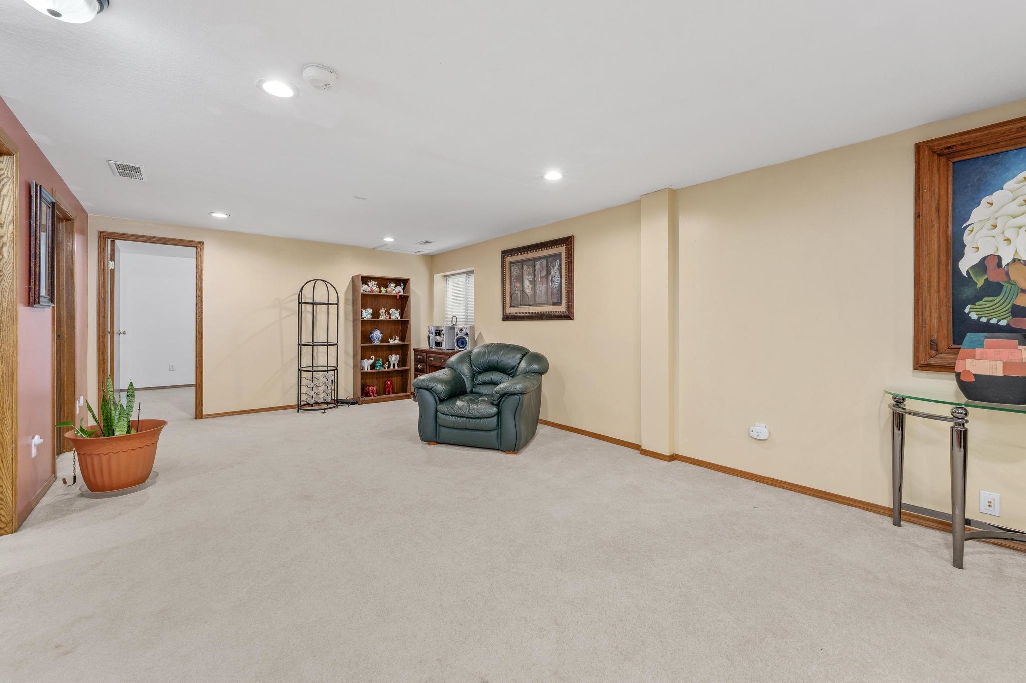 703 S Todd Circle Wichita KS 67207