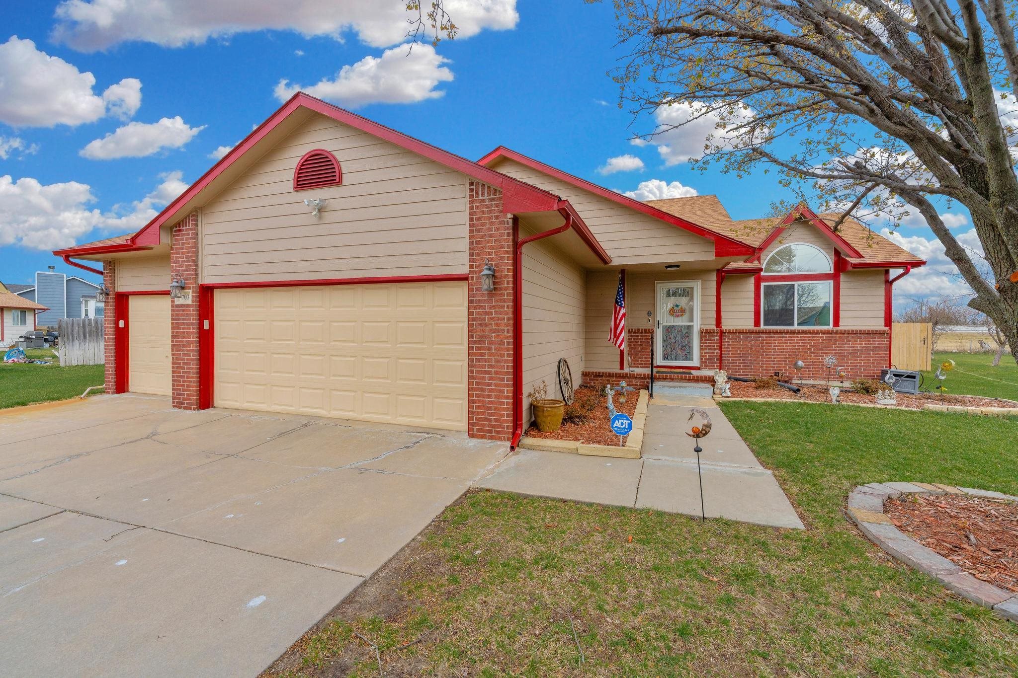 703 S Todd Circle Wichita KS 67207