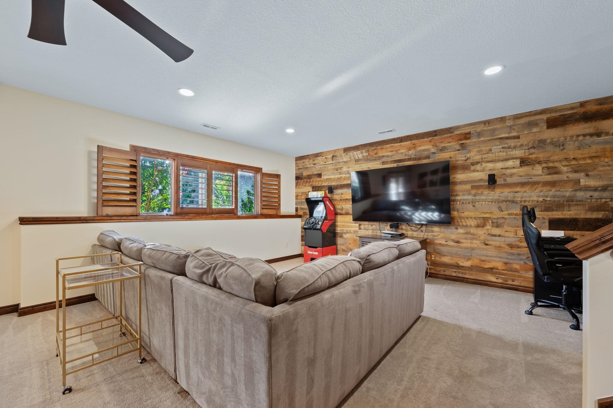 1427 E Timber Falls Court Andover KS 67002