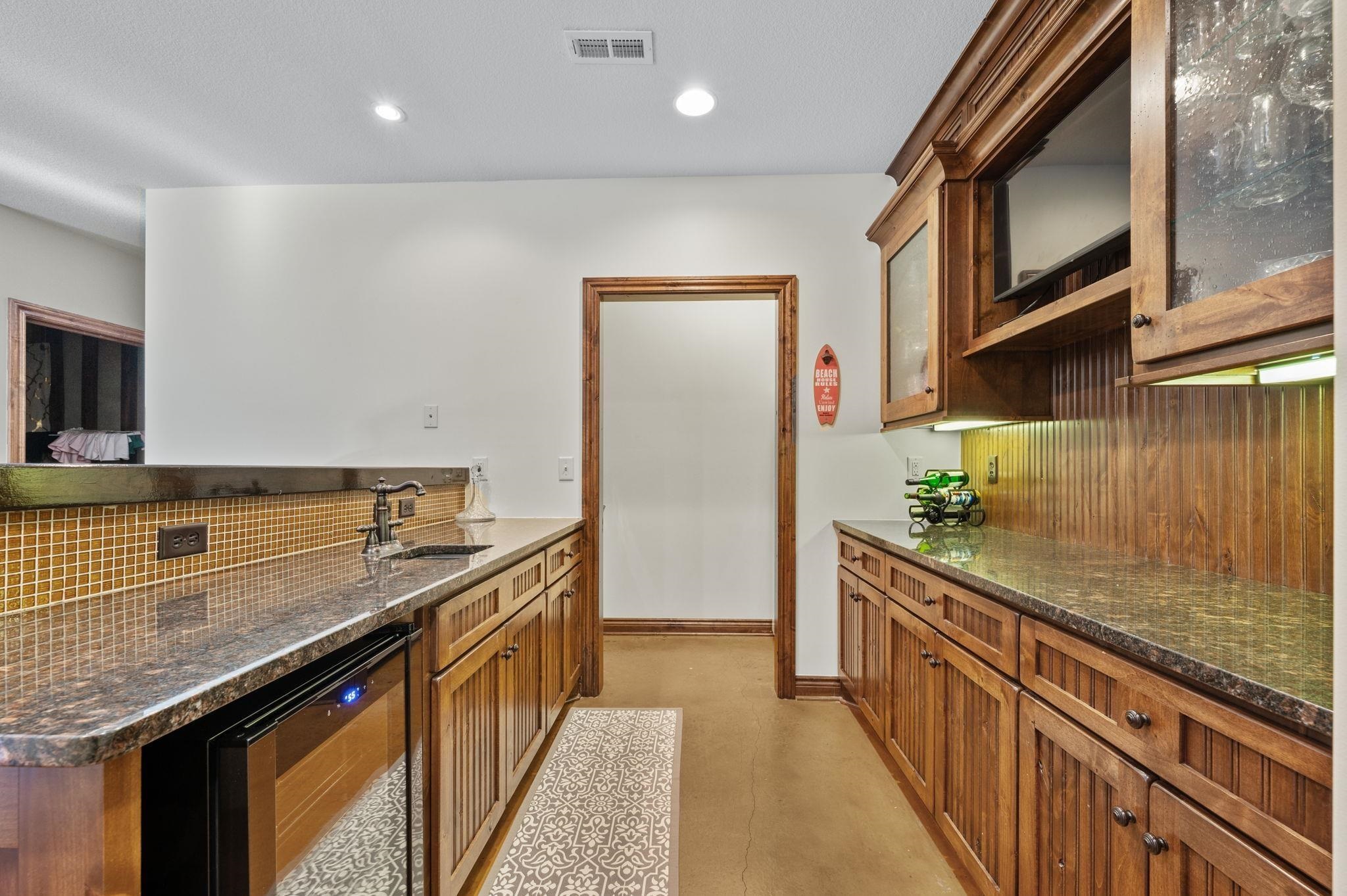 1427 E Timber Falls Court Andover KS 67002