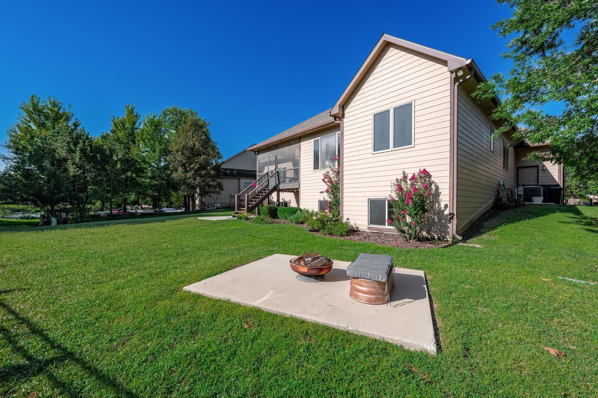 1427 E Timber Falls Court Andover KS 67002